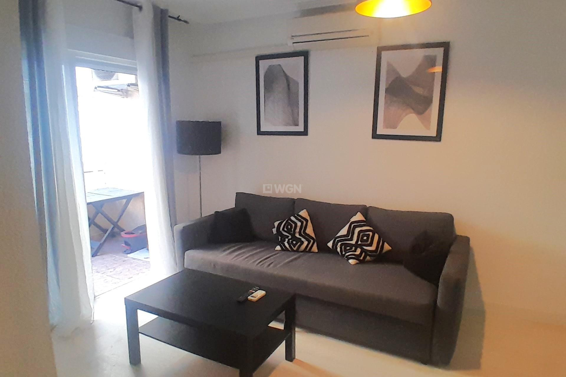 Resale - Apartment / flat - Torrevieja - Centro