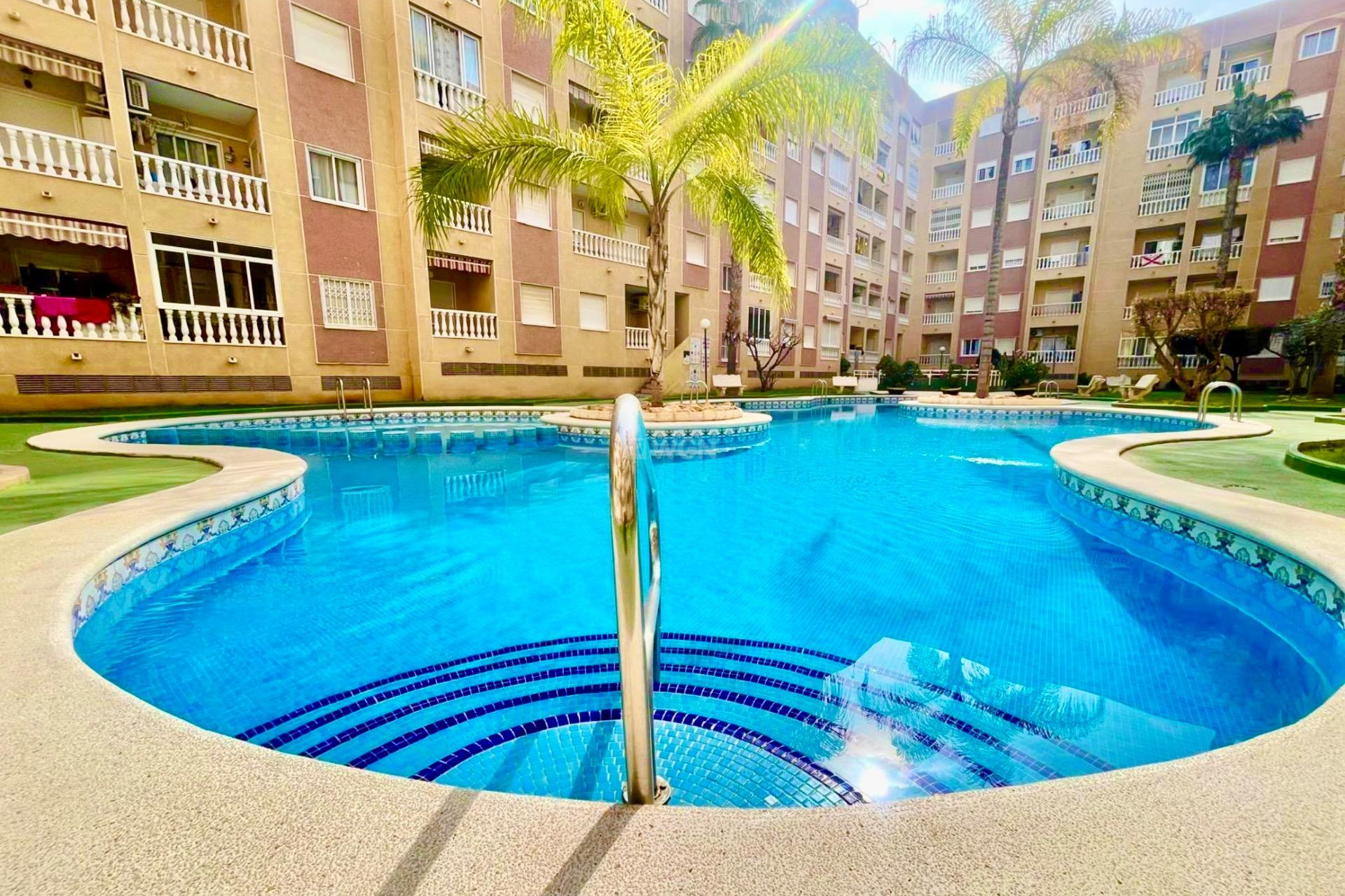 Resale - Apartment / flat - Torrevieja - Centro