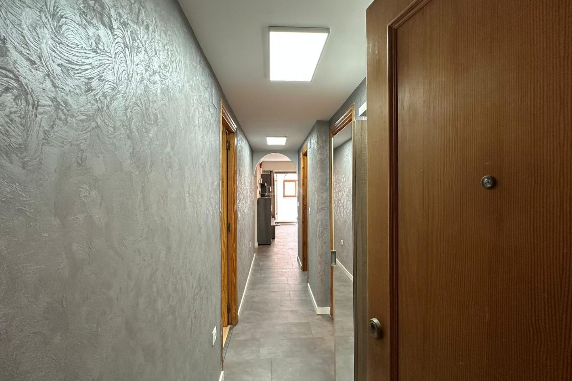 Resale - Apartment / flat - Torrevieja - Centro