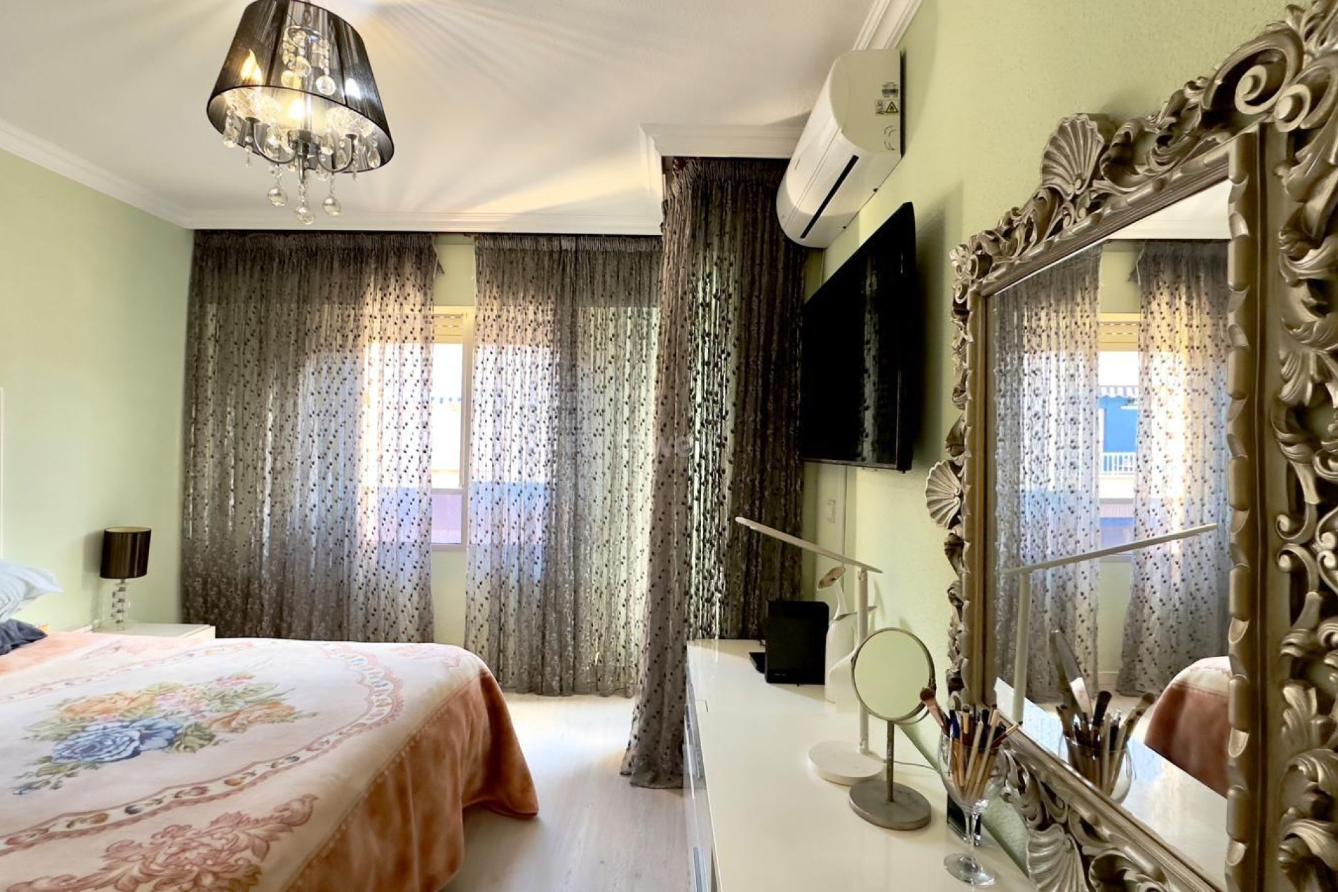 Resale - Apartment / flat - Torrevieja - Centro