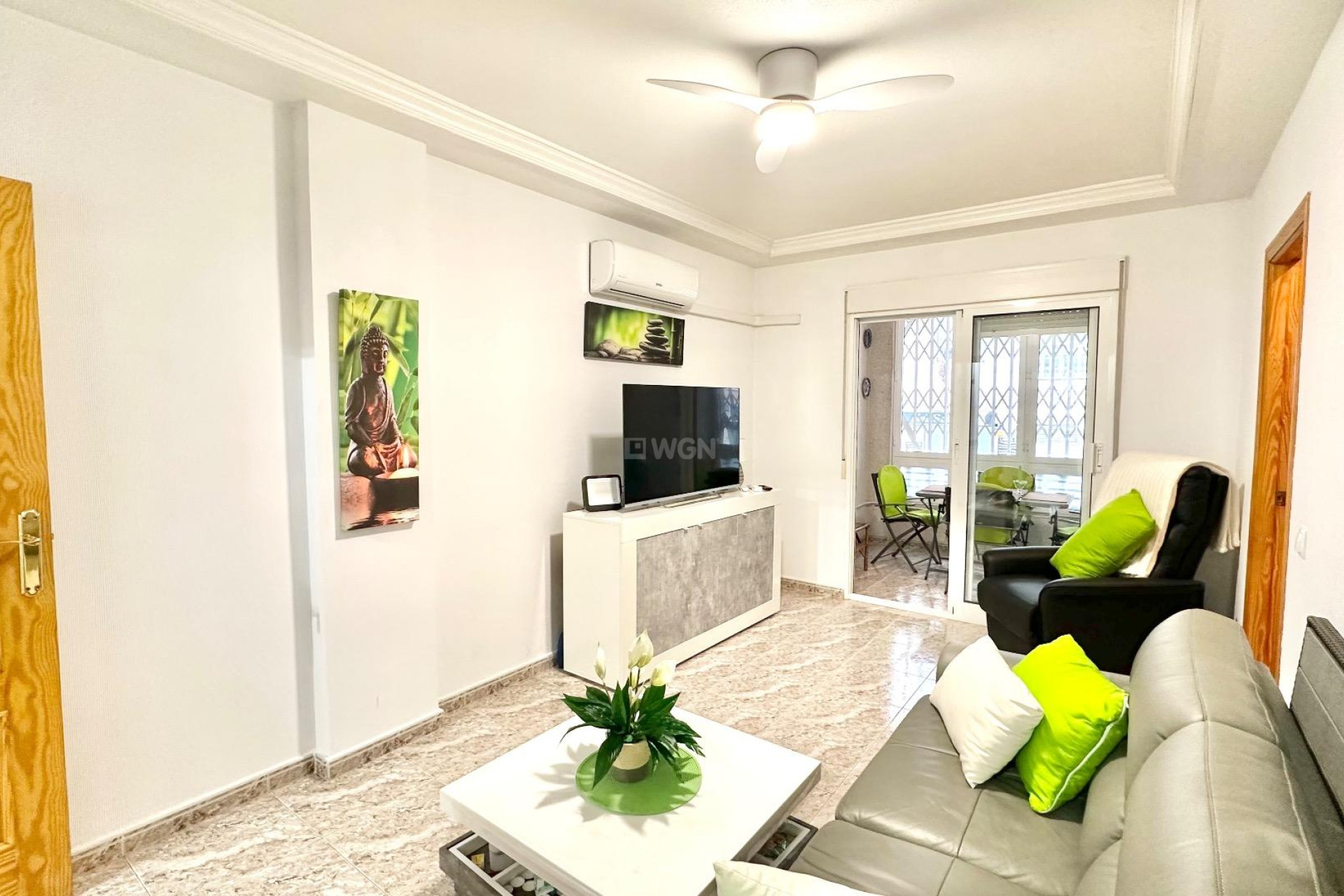 Resale - Apartment / flat - Torrevieja - Centro