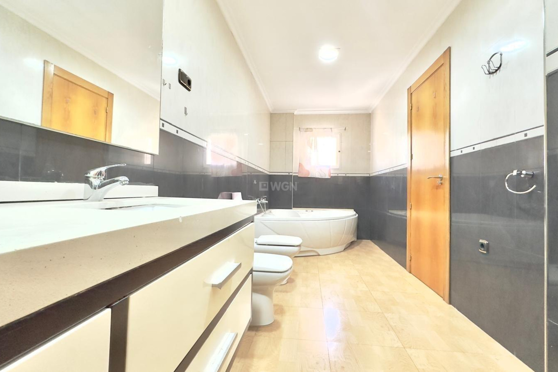 Resale - Apartment / flat - Torrevieja - Centro