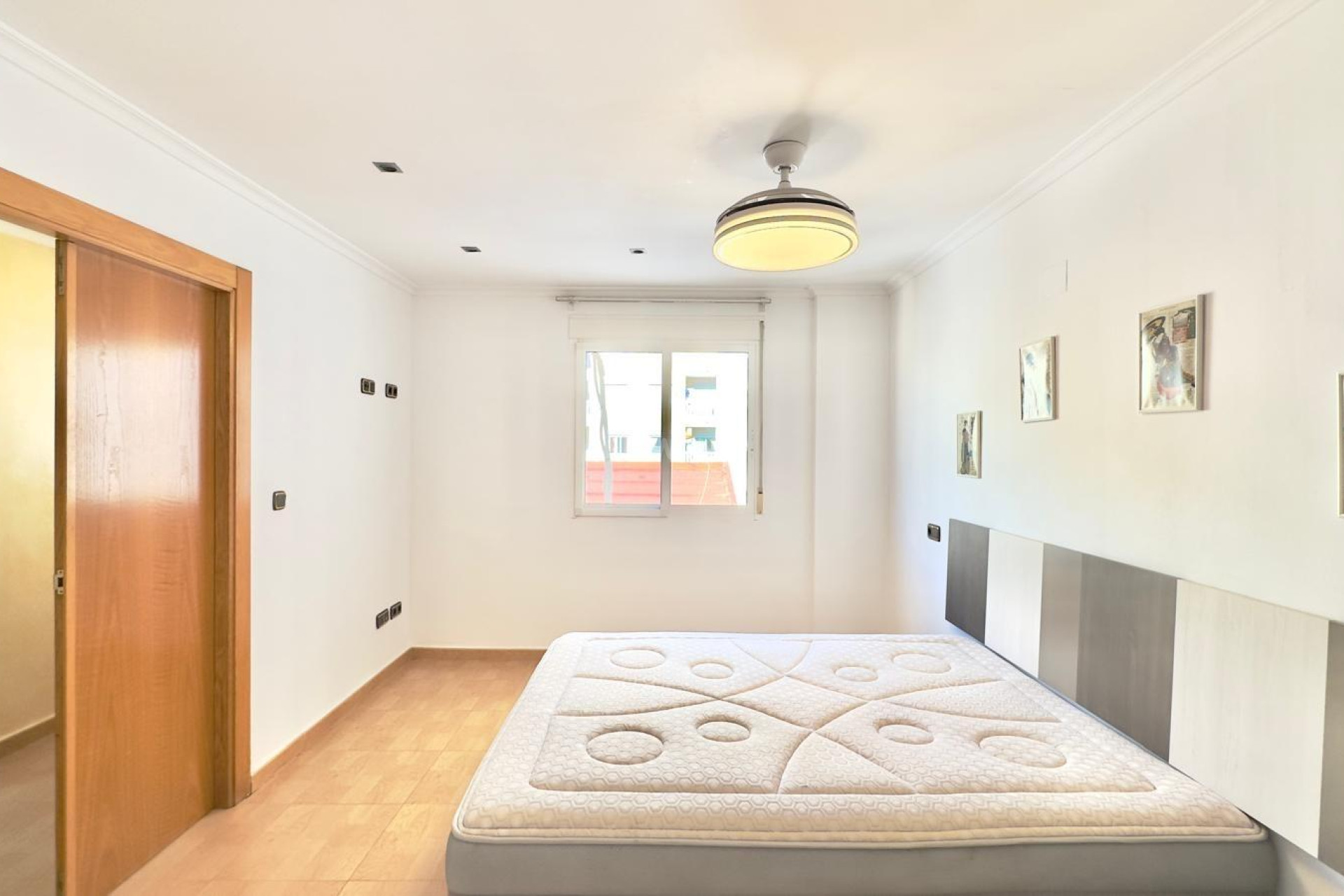 Resale - Apartment / flat - Torrevieja - Centro