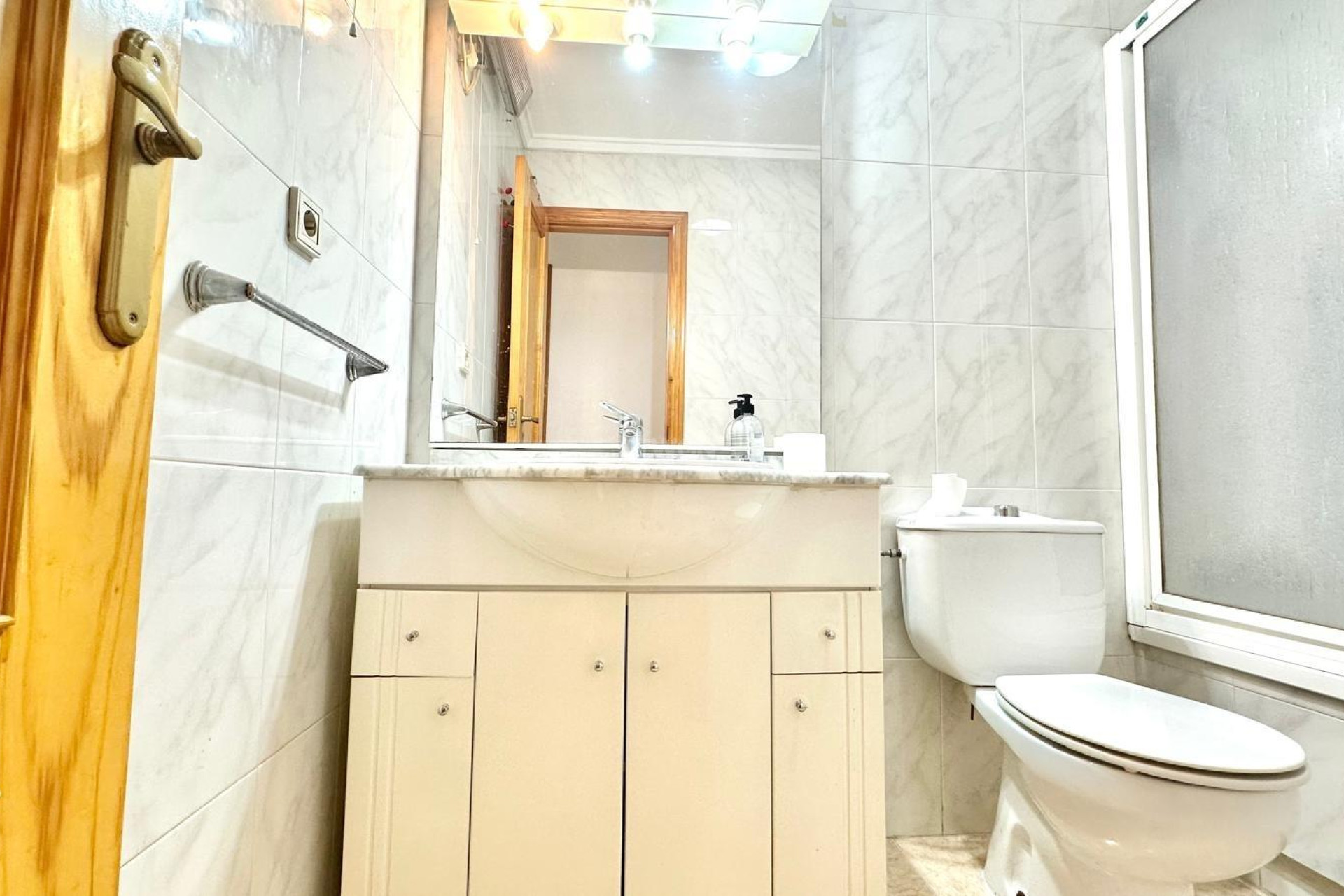 Resale - Apartment / flat - Torrevieja - Centro