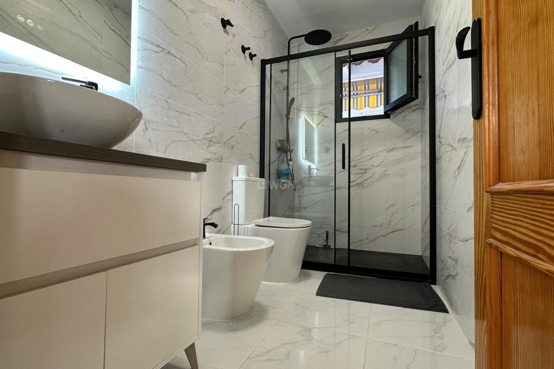 Resale - Apartment / flat - Torrevieja - Centro