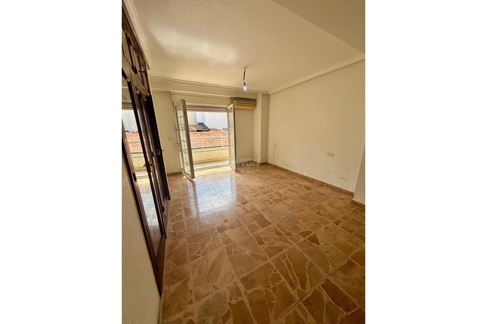 Resale - Apartment / flat - Torrevieja - Centro