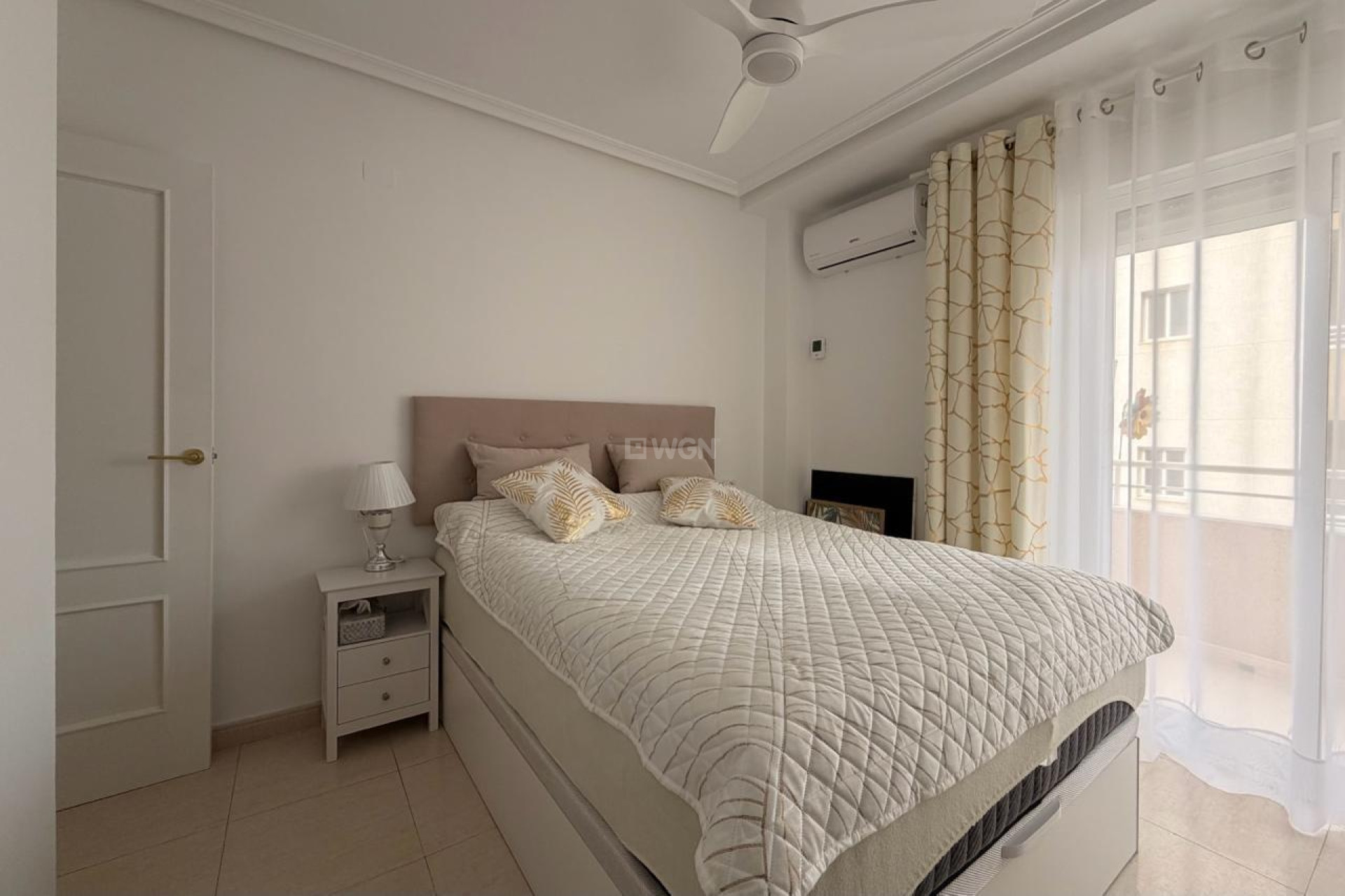 Resale - Apartment / flat - Torrevieja - Centro