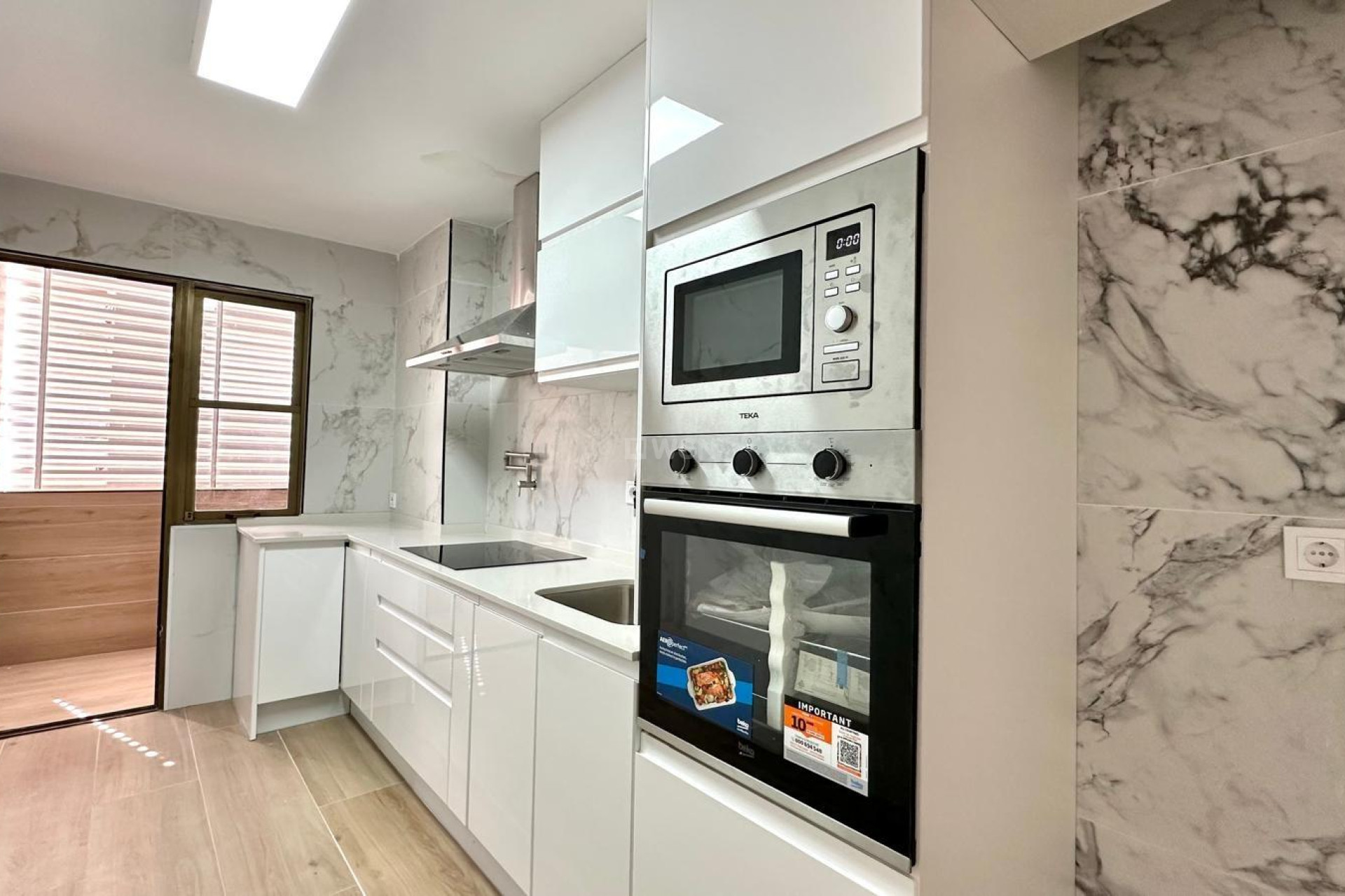 Resale - Apartment / flat - Torrevieja - Centro