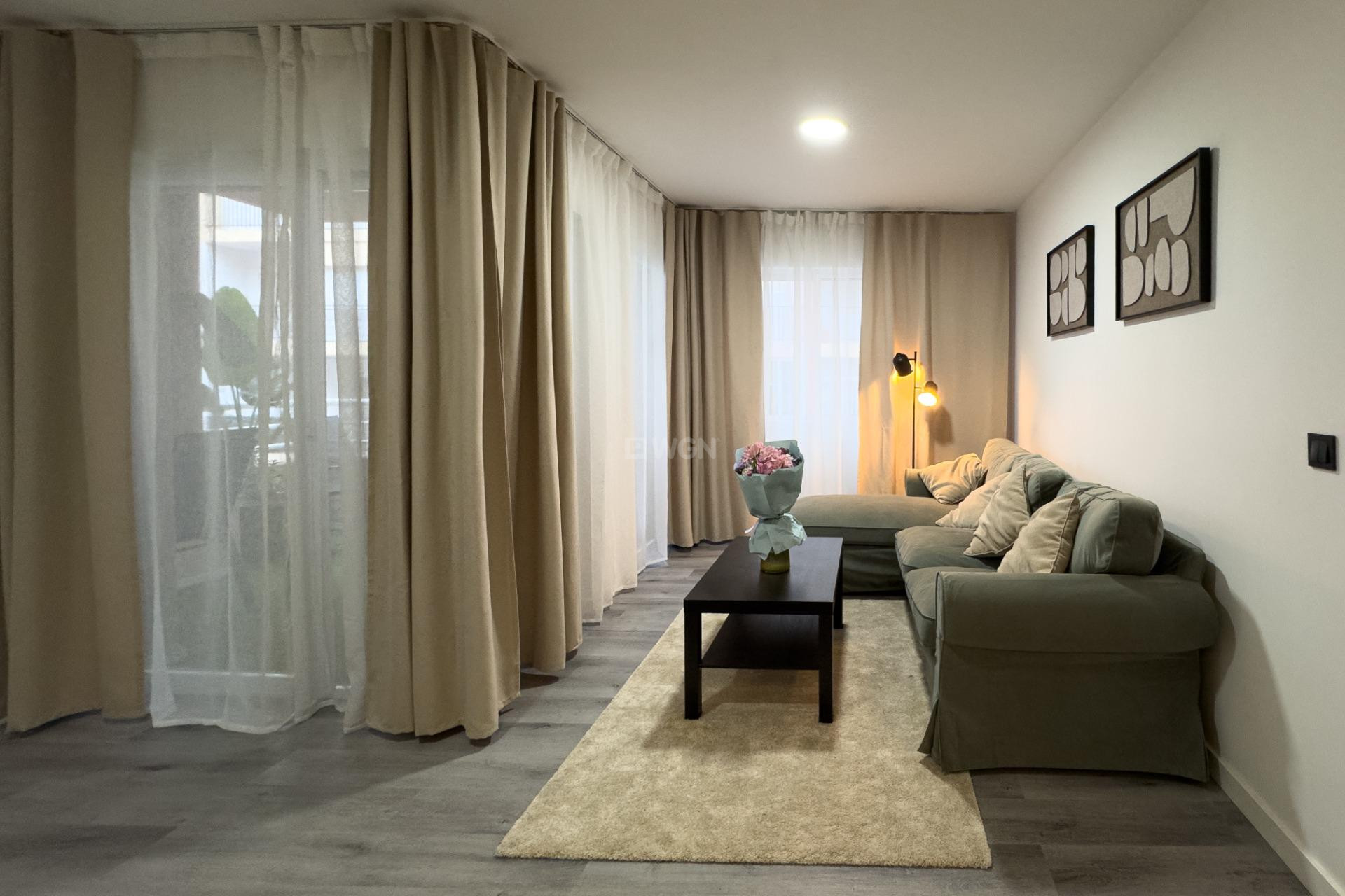 Resale - Apartment / flat - Torrevieja - Centro