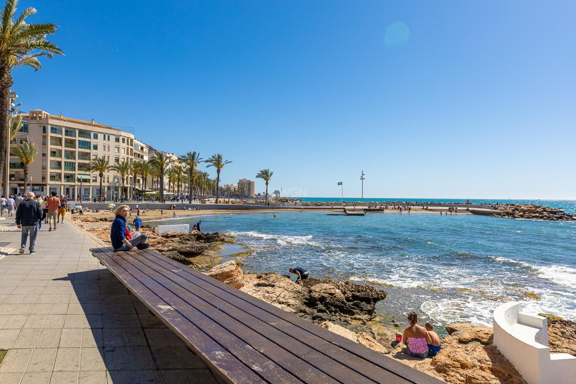 Resale - Apartment / flat - Torrevieja - Centro