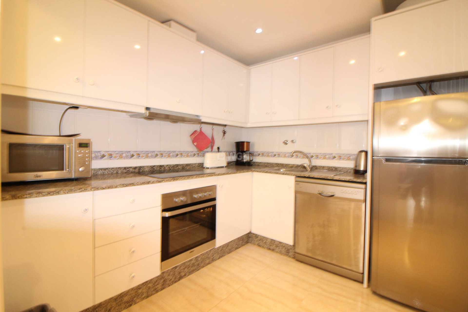 Resale - Apartment / flat - Torrevieja - Centro