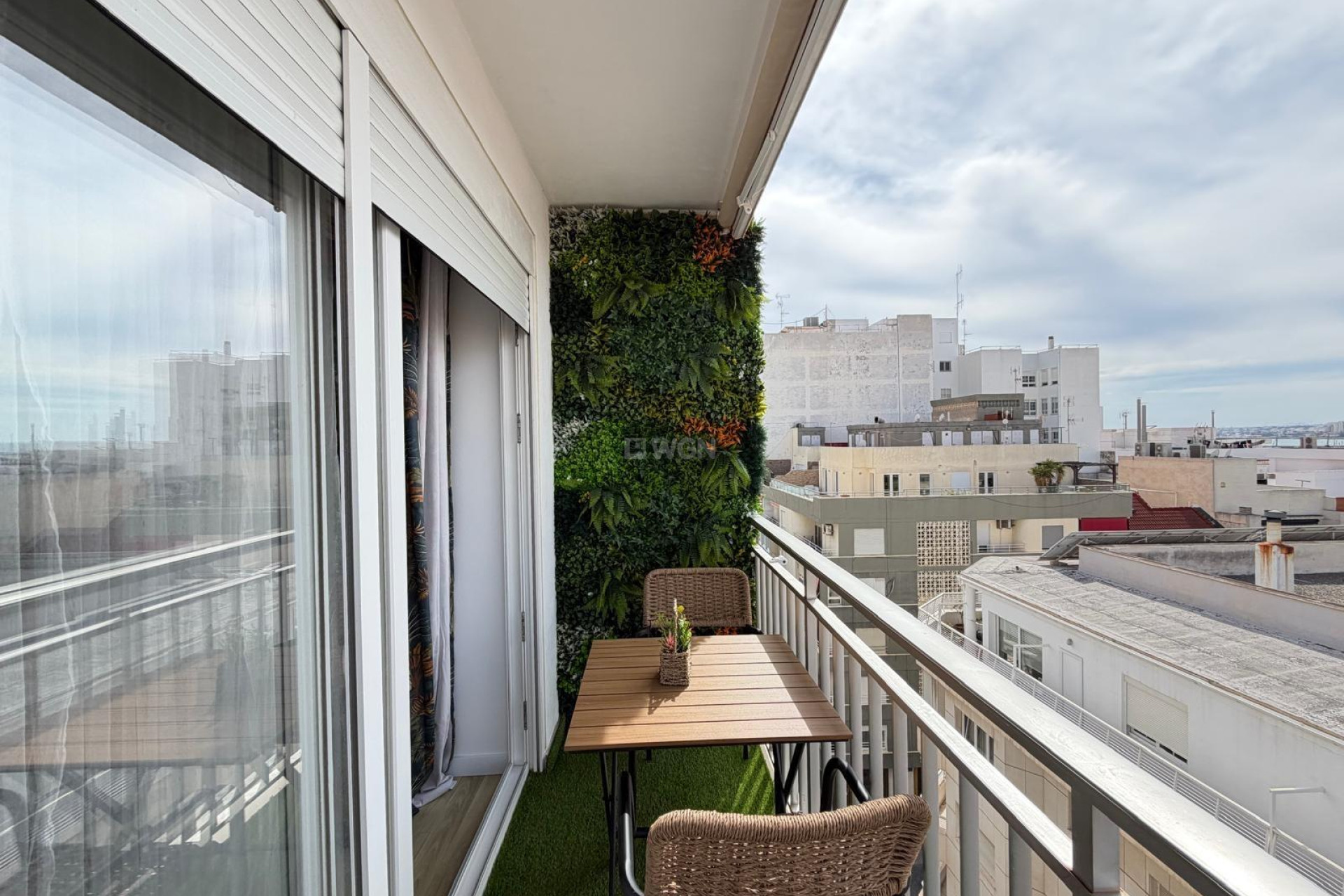 Resale - Apartment / flat - Torrevieja - Centro