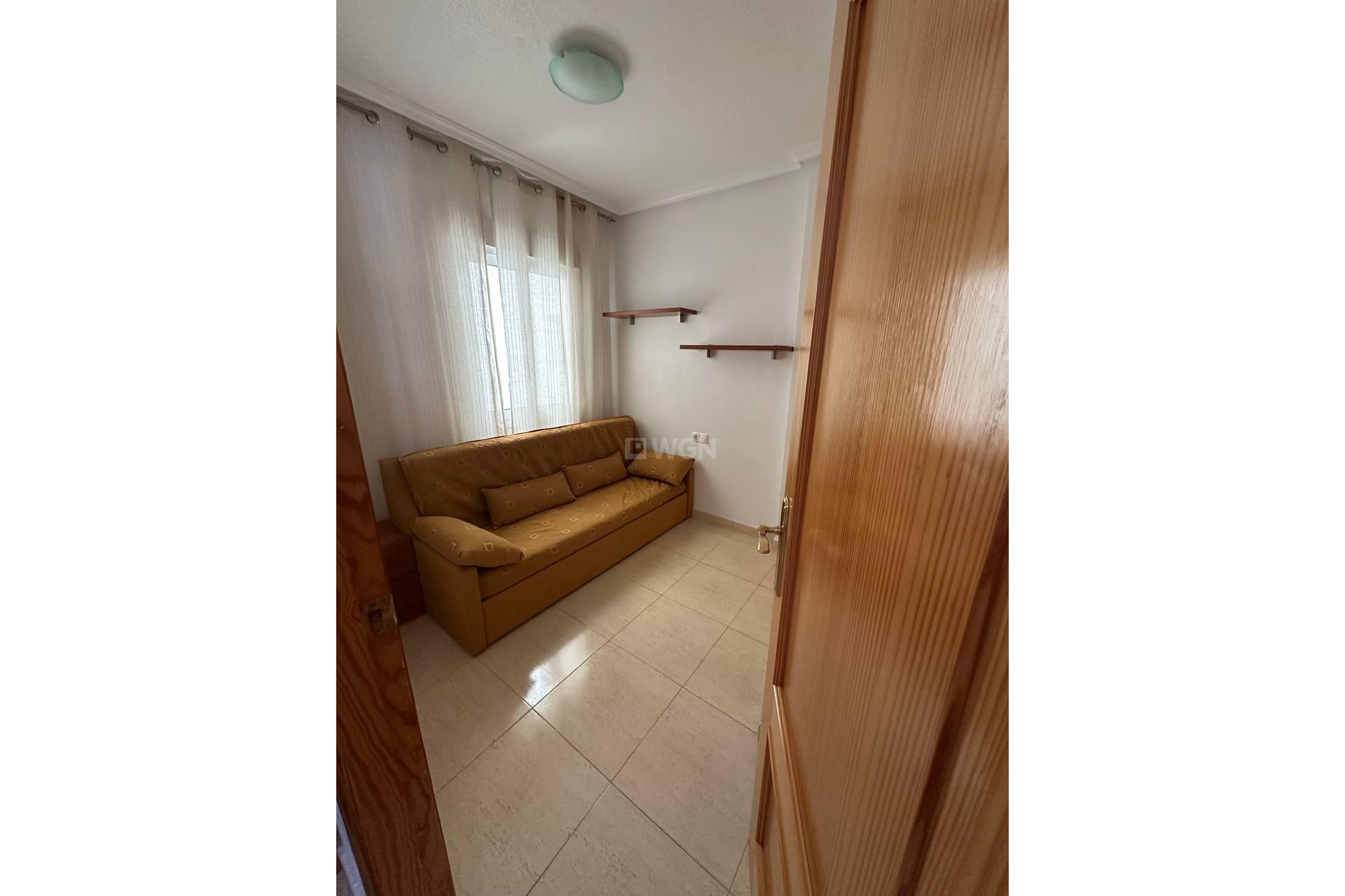 Resale - Apartment / flat - Torrevieja - Centro