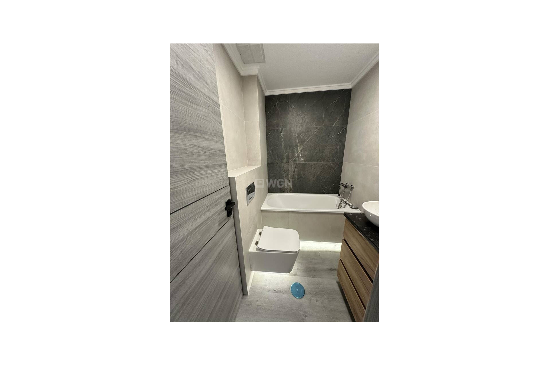 Resale - Apartment / flat - Torrevieja - Centro