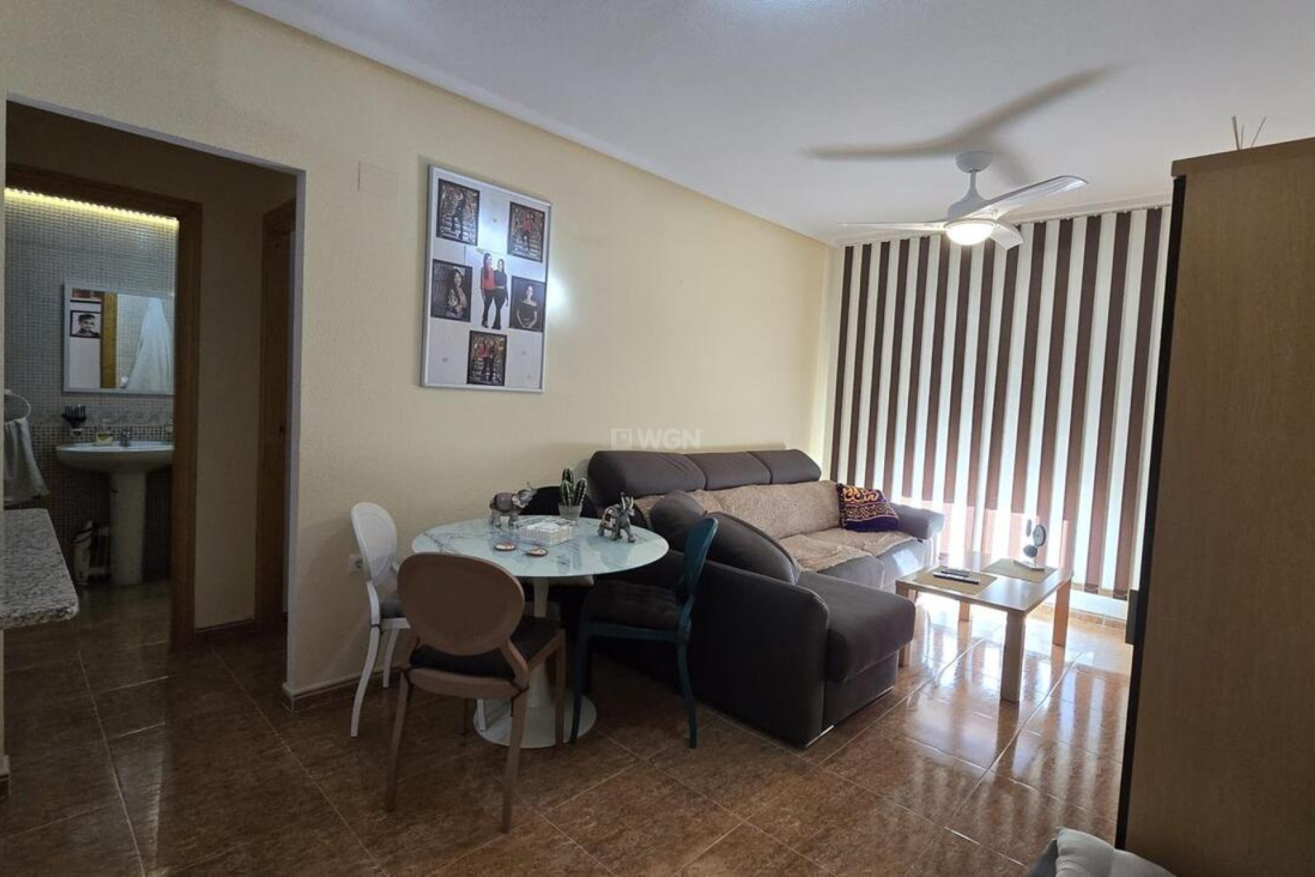 Resale - Apartment / flat - Torrevieja - CORTES VALENCIANAS