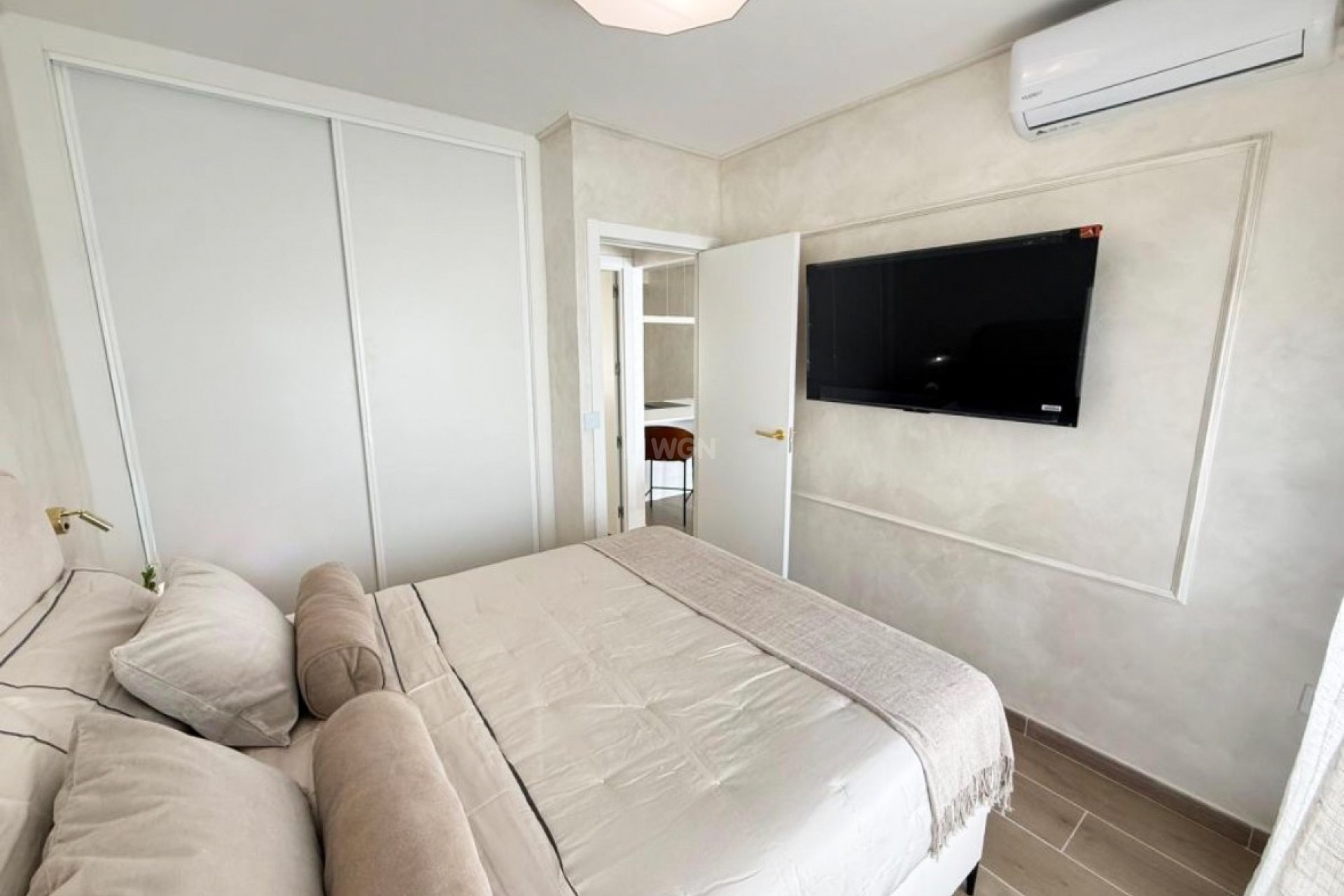 Resale - Apartment / flat - Torrevieja - Costa Blanca