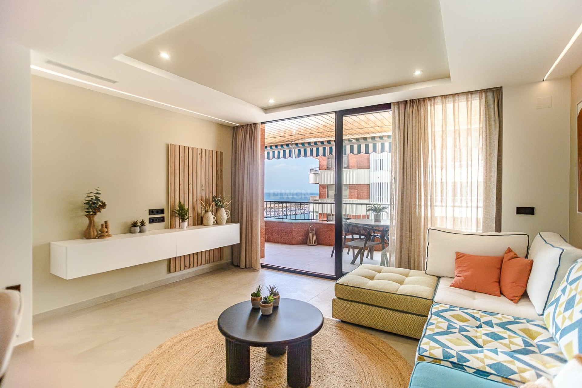 Resale - Apartment / flat - Torrevieja - Costa Blanca