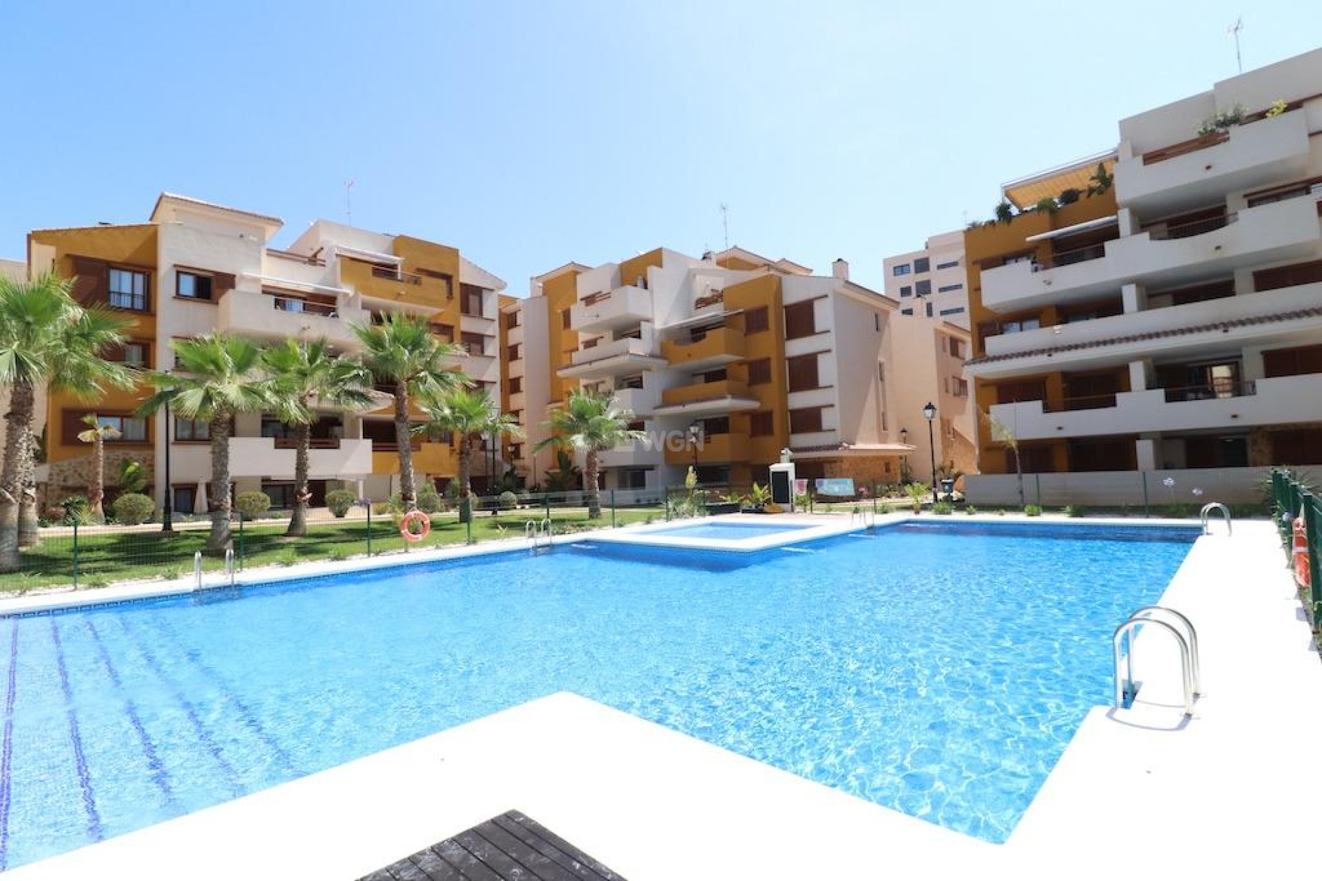 Resale - Apartment / flat - Torrevieja - Costa Blanca