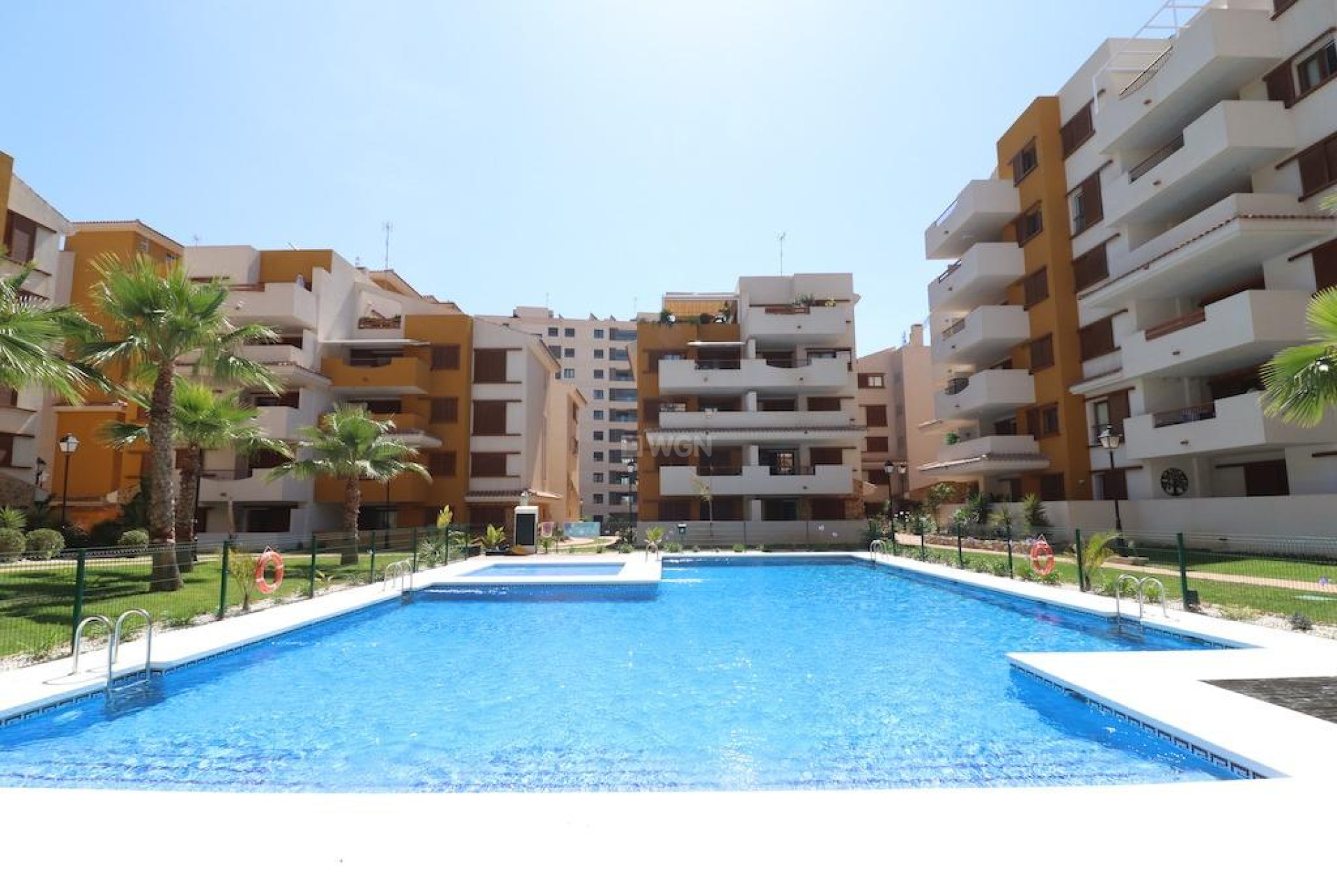 Resale - Apartment / flat - Torrevieja - Costa Blanca