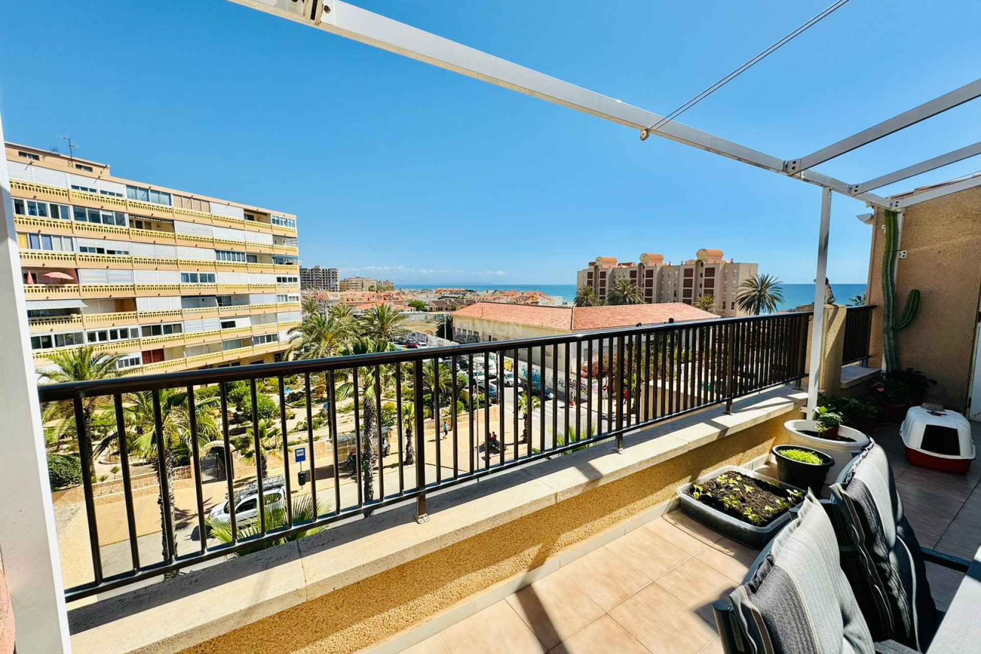 Resale - Apartment / flat - Torrevieja - Costa Blanca