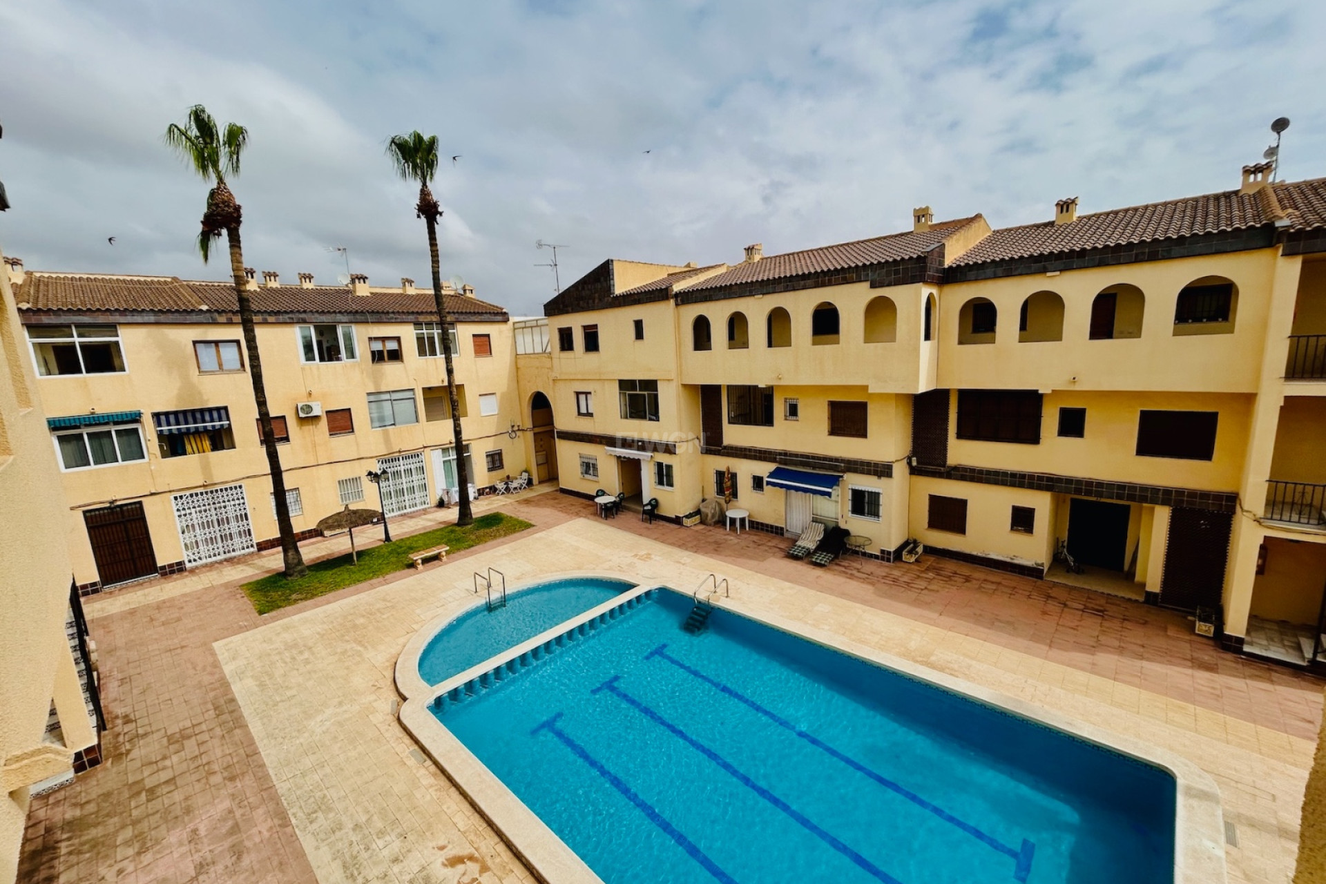 Resale - Apartment / flat - Torrevieja - Costa Blanca