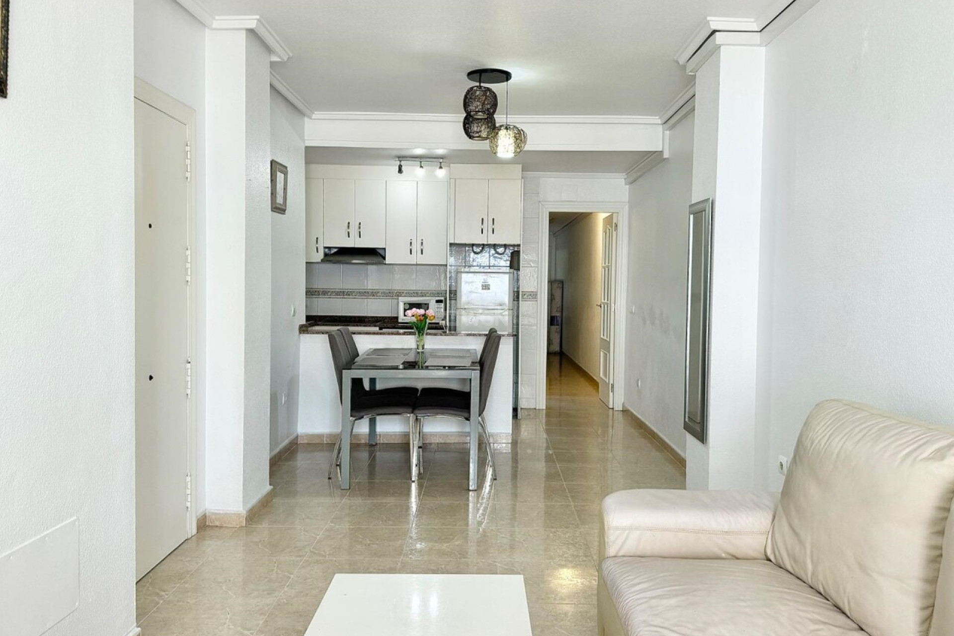 Resale - Apartment / flat - Torrevieja - Costa Blanca