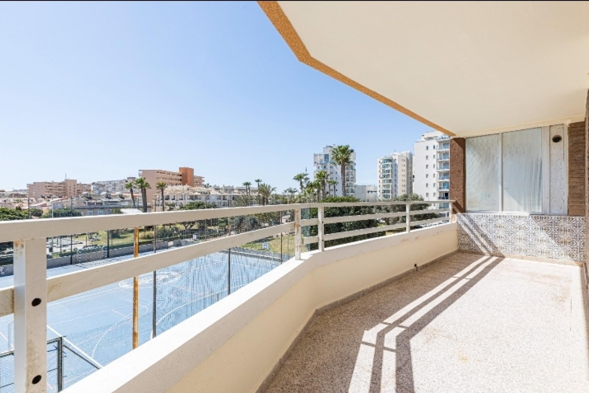 Resale - Apartment / flat - Torrevieja - Costa Blanca