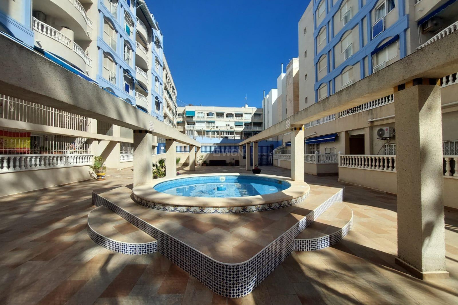 Resale - Apartment / flat - Torrevieja - Costa Blanca