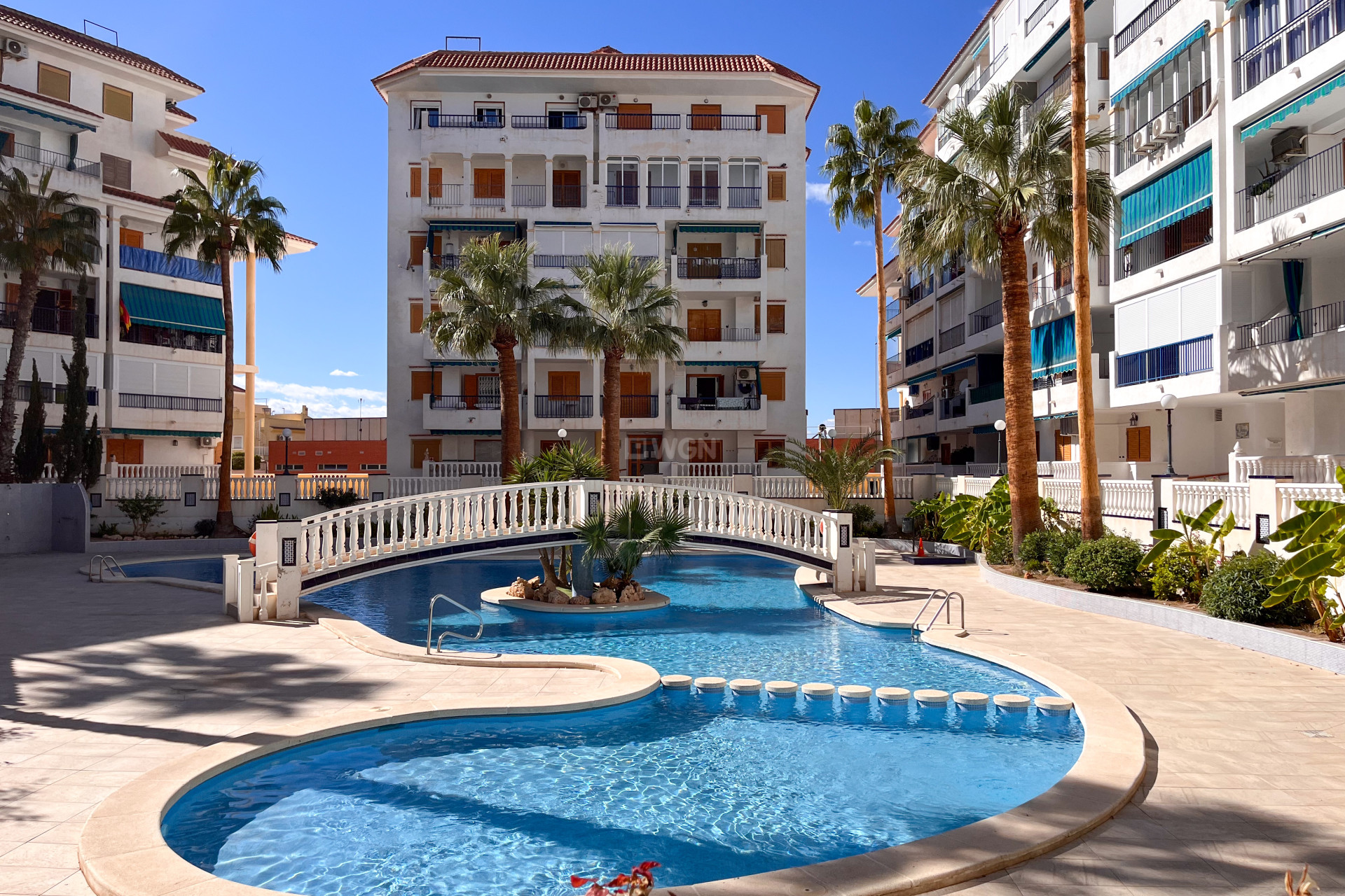 Resale - Apartment / flat - Torrevieja - Costa Blanca