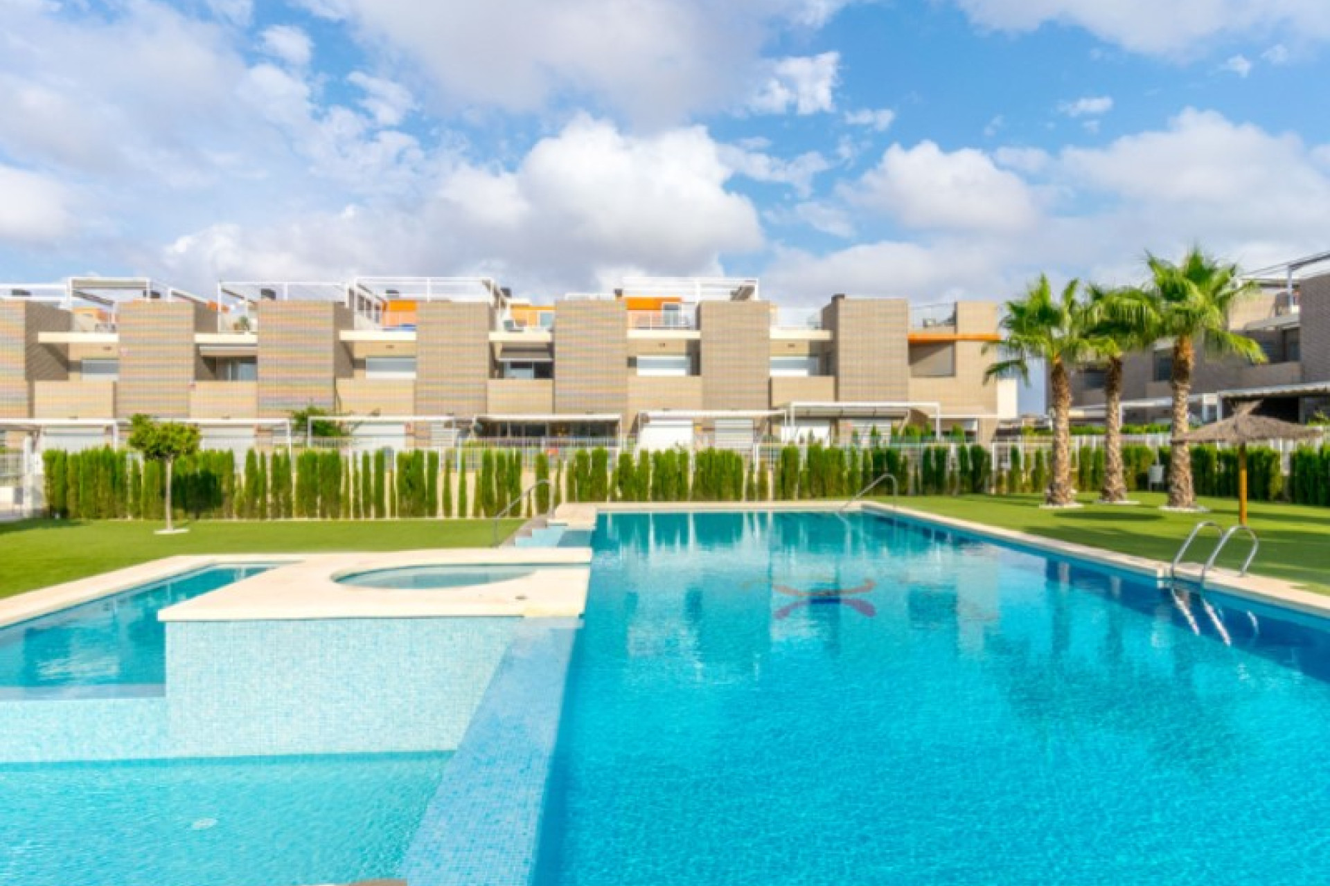 Resale - Apartment / flat - Torrevieja - Costa Blanca