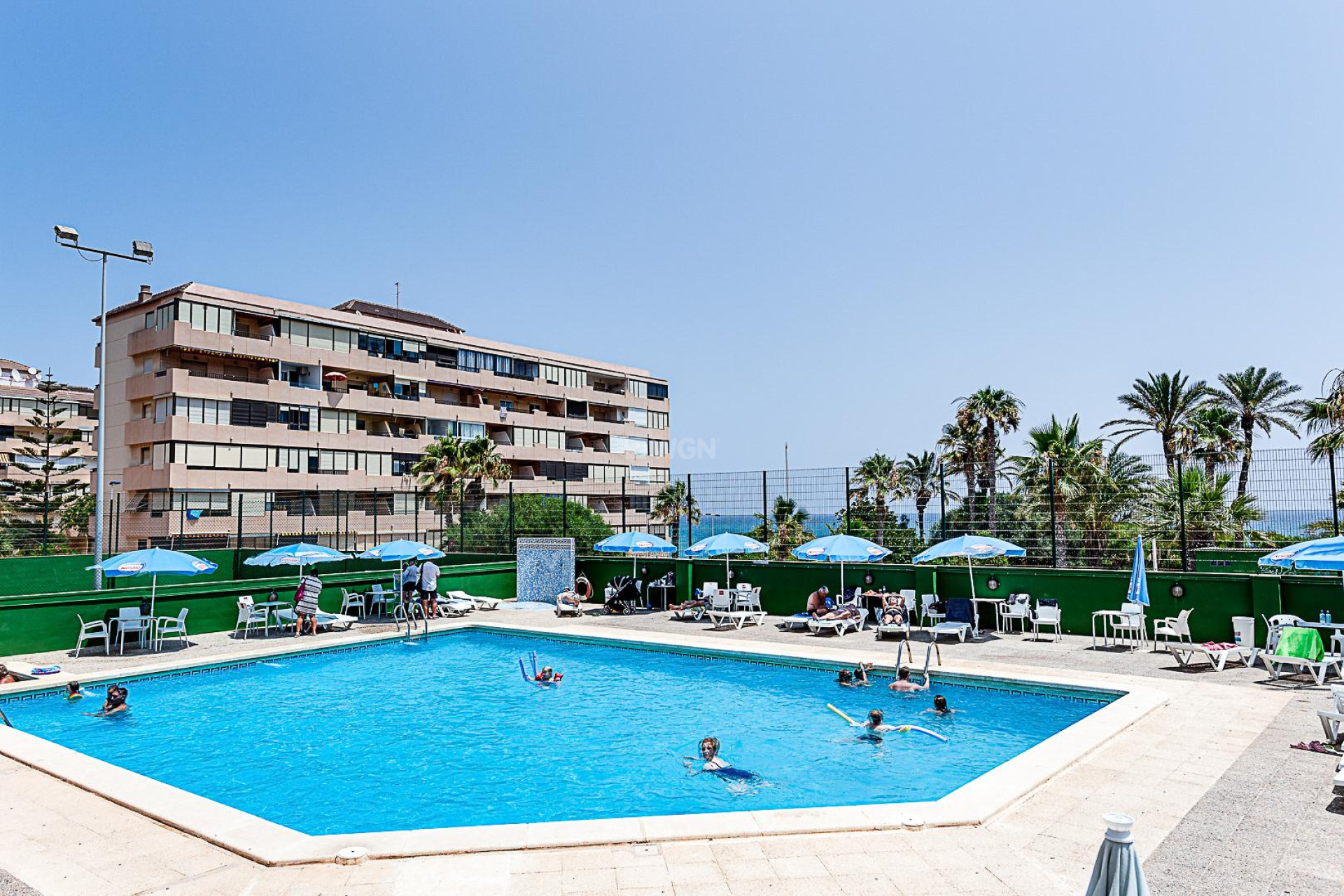 Resale - Apartment / flat - Torrevieja - Costa Blanca