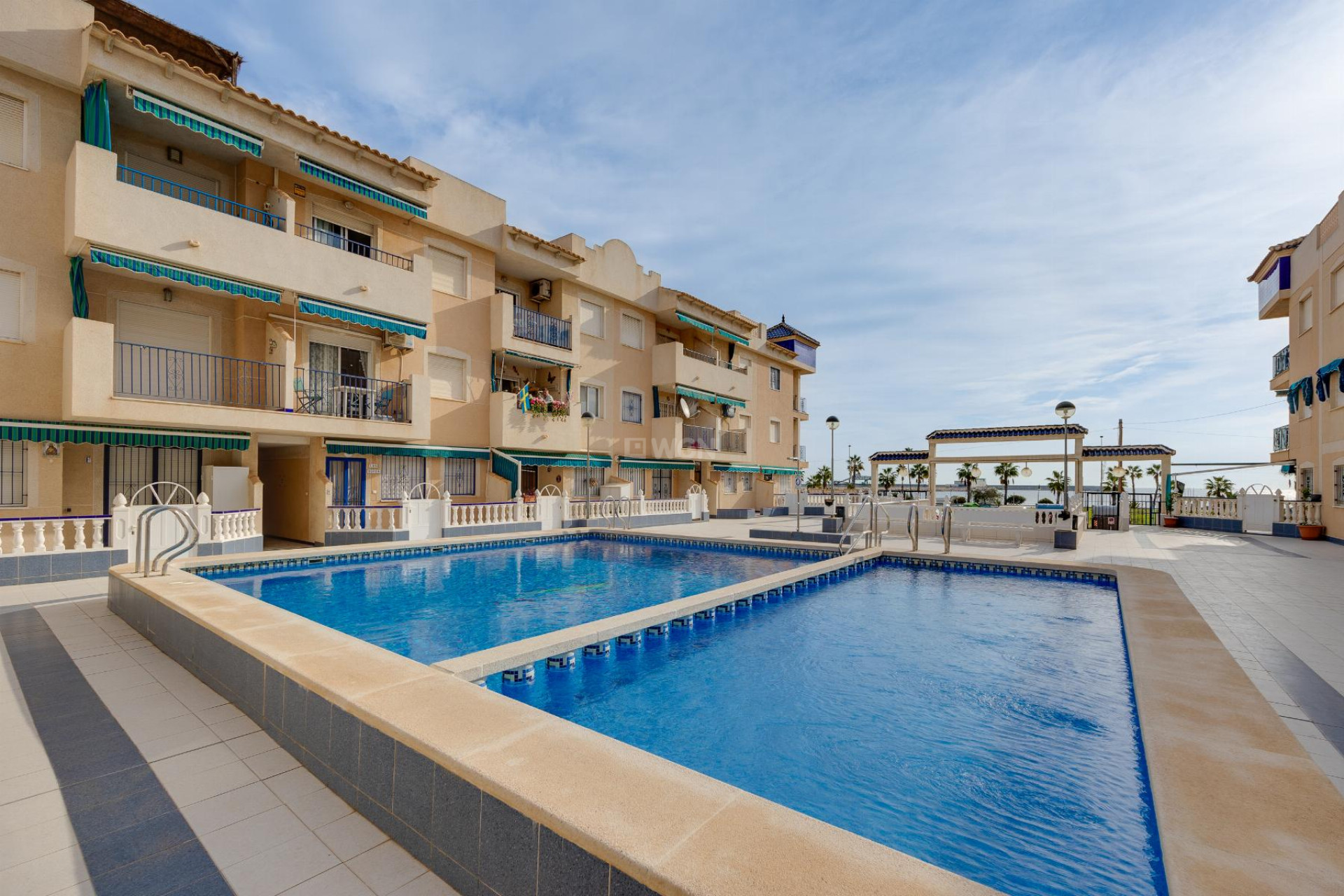 Resale - Apartment / flat - Torrevieja - Costa Blanca