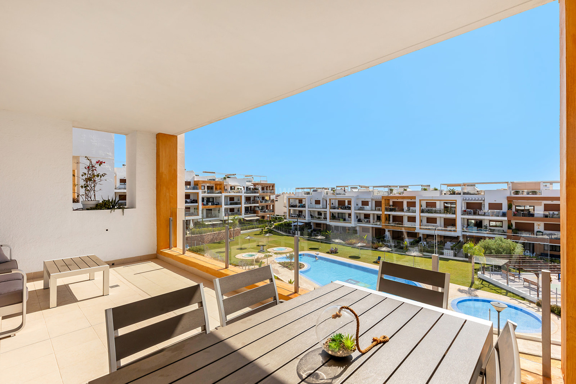 Resale - Apartment / flat - Torrevieja - Costa Blanca