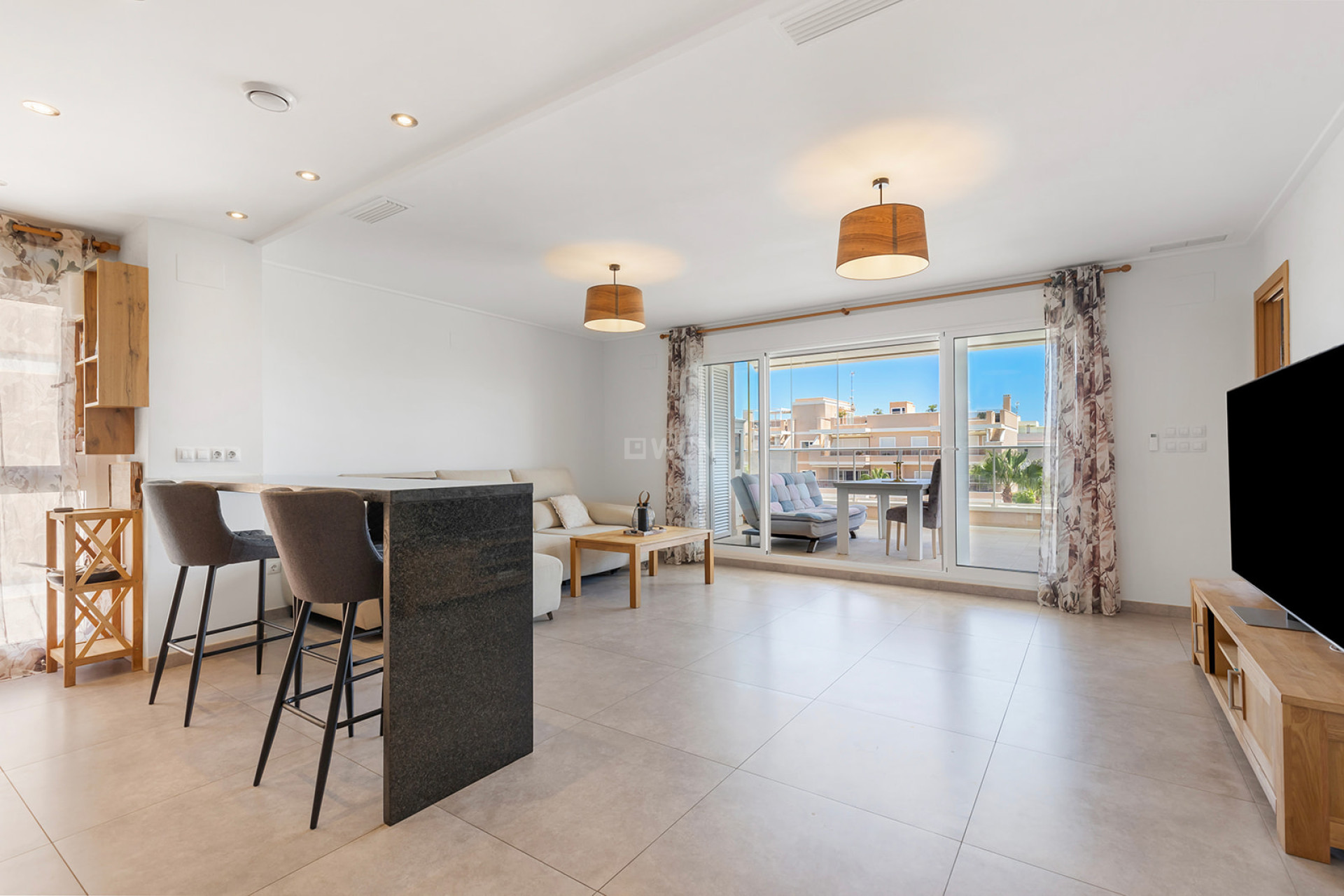 Resale - Apartment / flat - Torrevieja - Costa Blanca