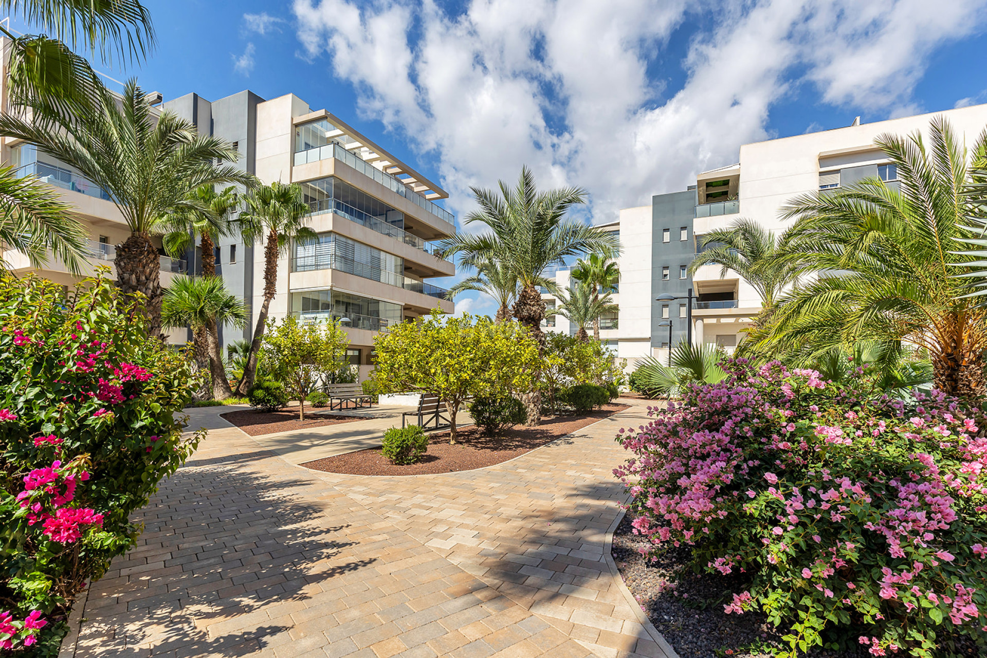 Resale - Apartment / flat - Torrevieja - Costa Blanca