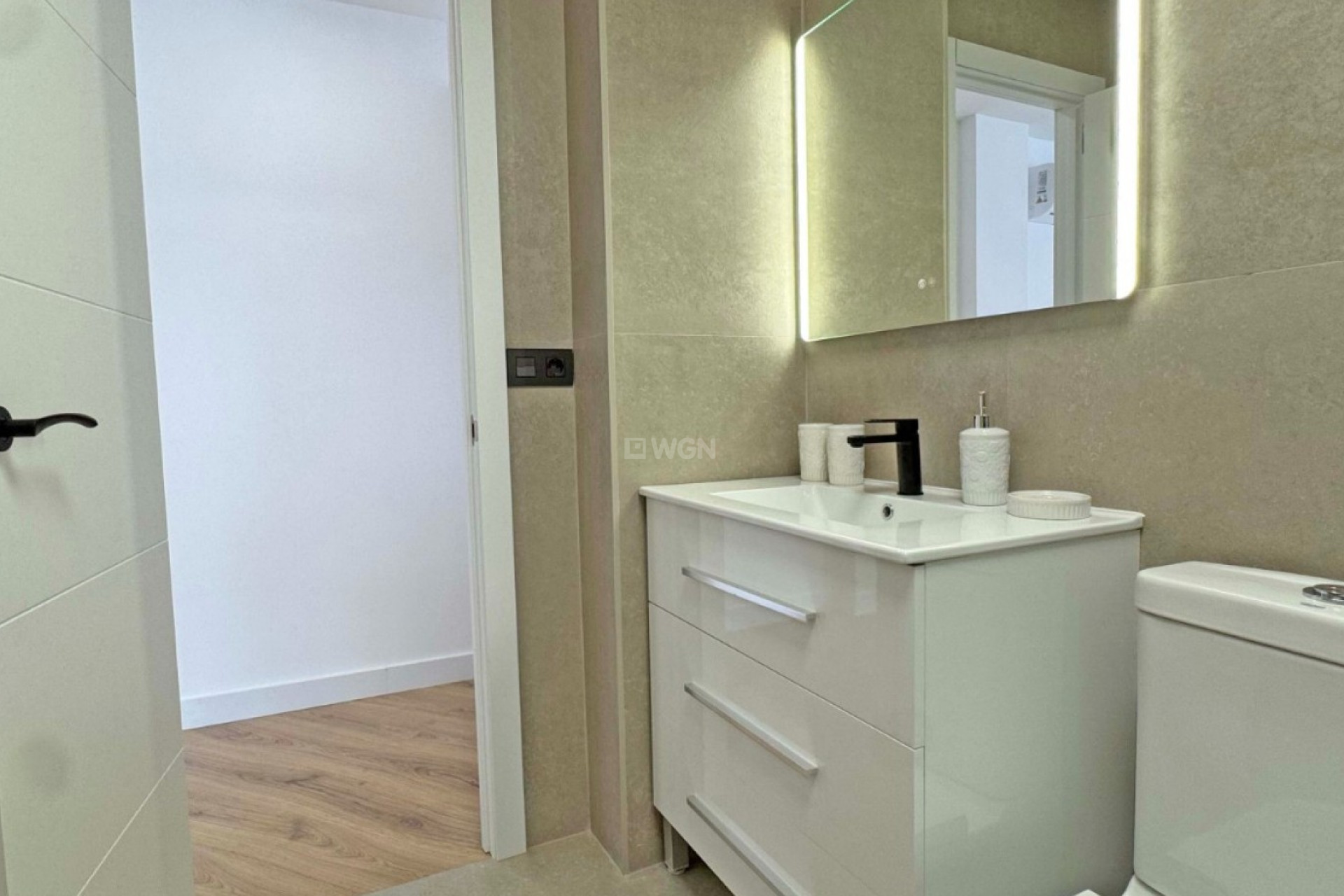 Resale - Apartment / flat - Torrevieja - Costa Blanca