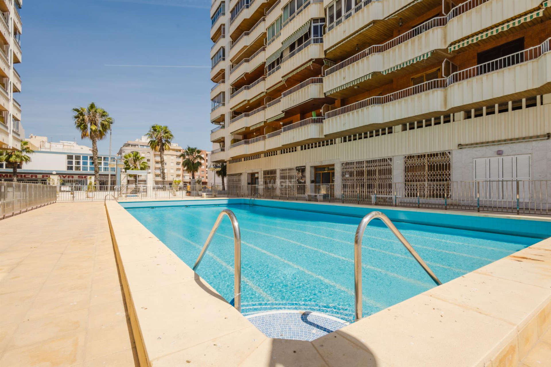 Resale - Apartment / flat - Torrevieja - Costa Blanca