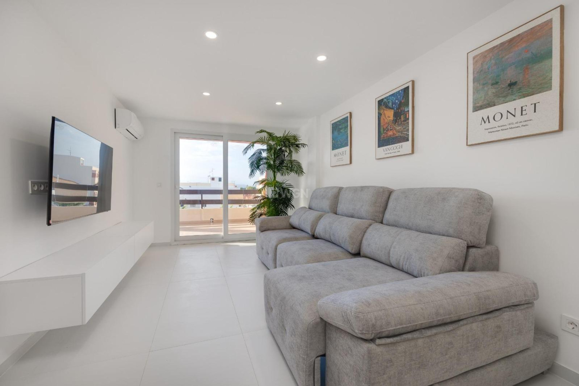 Resale - Apartment / flat - Torrevieja - Costa Blanca