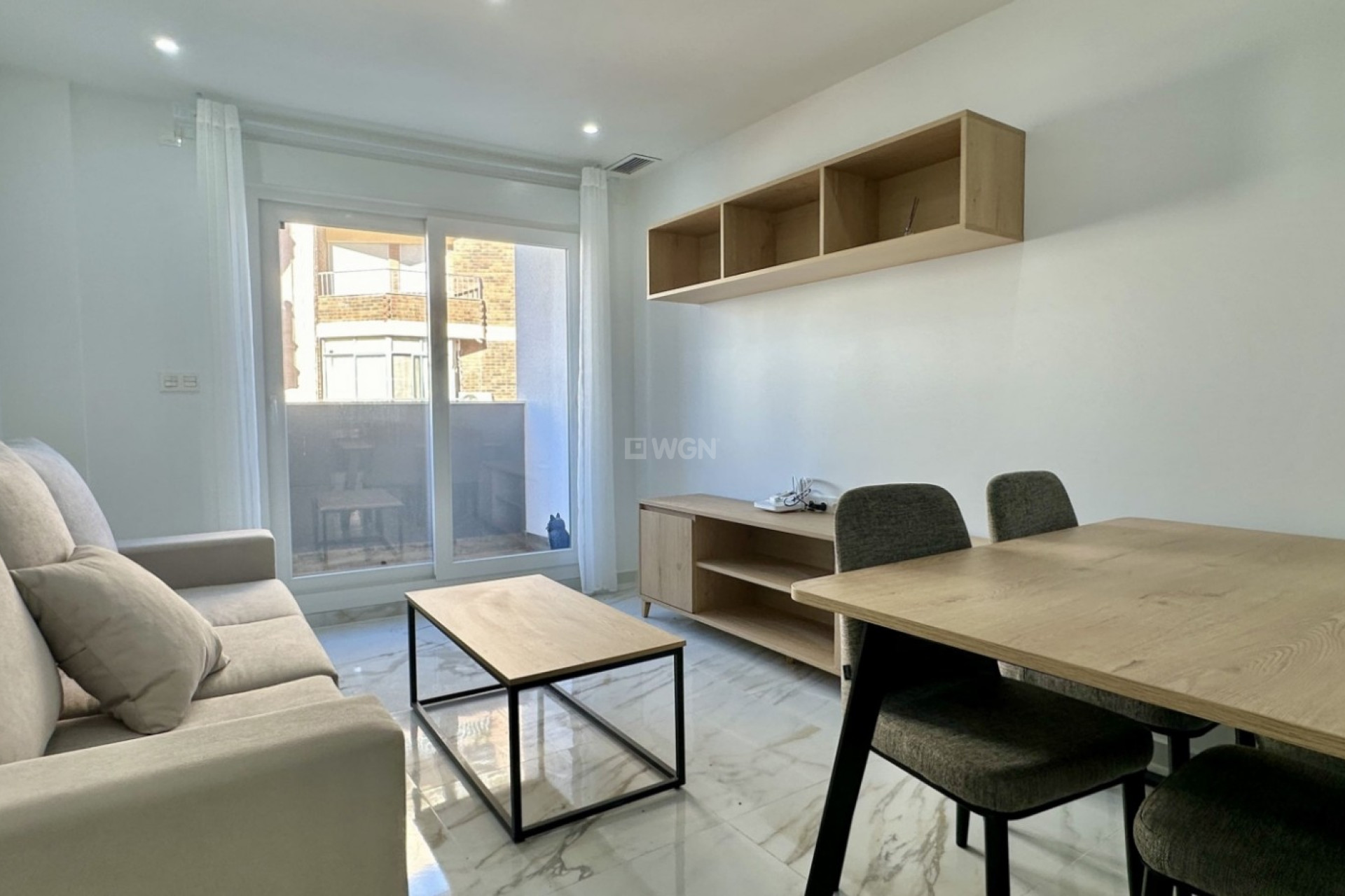 Resale - Apartment / flat - Torrevieja - Costa Blanca