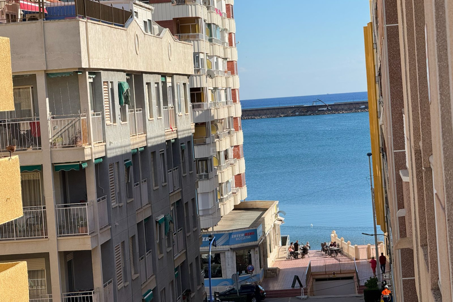 Resale - Apartment / flat - Torrevieja - Costa Blanca
