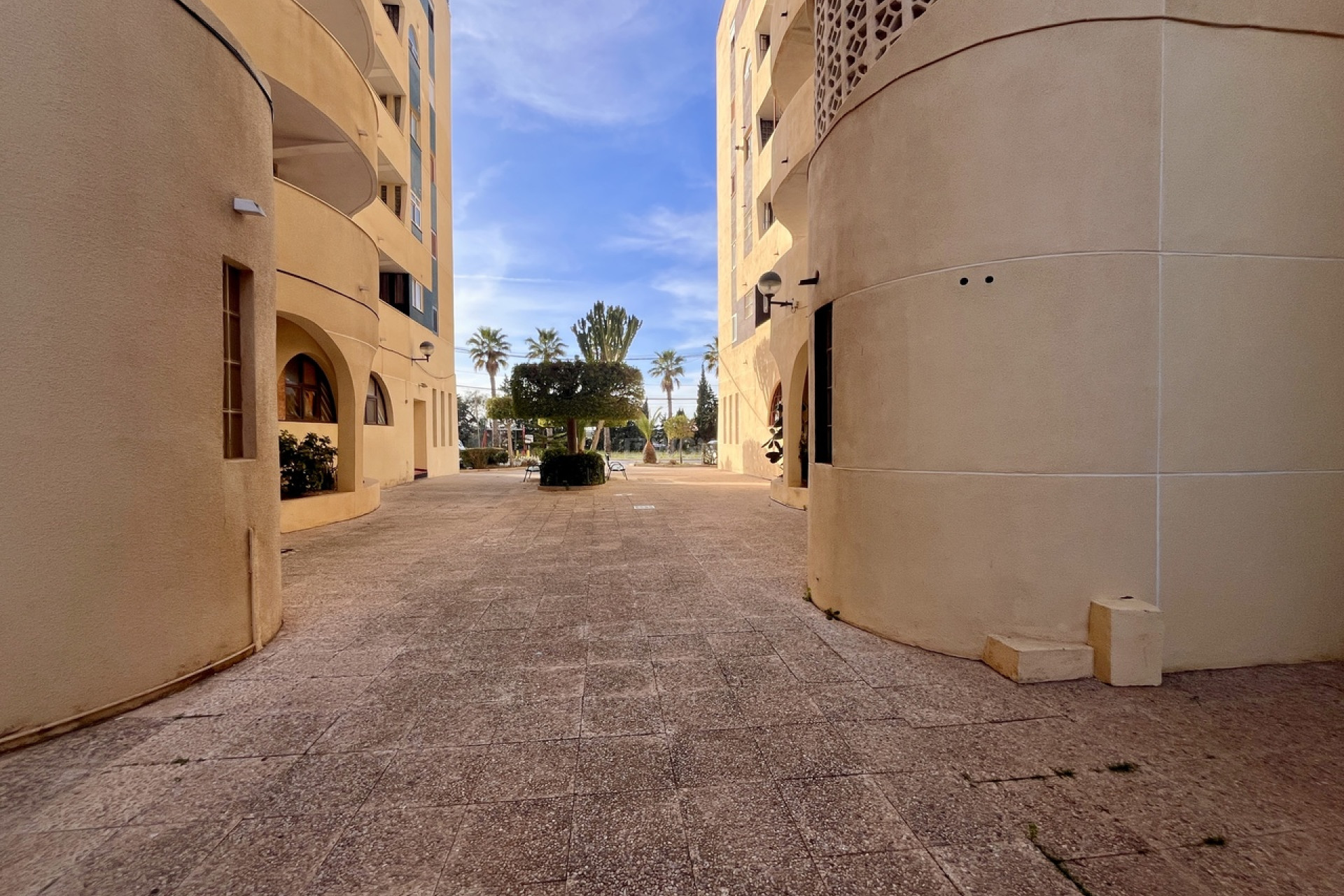 Resale - Apartment / flat - Torrevieja - Costa Blanca