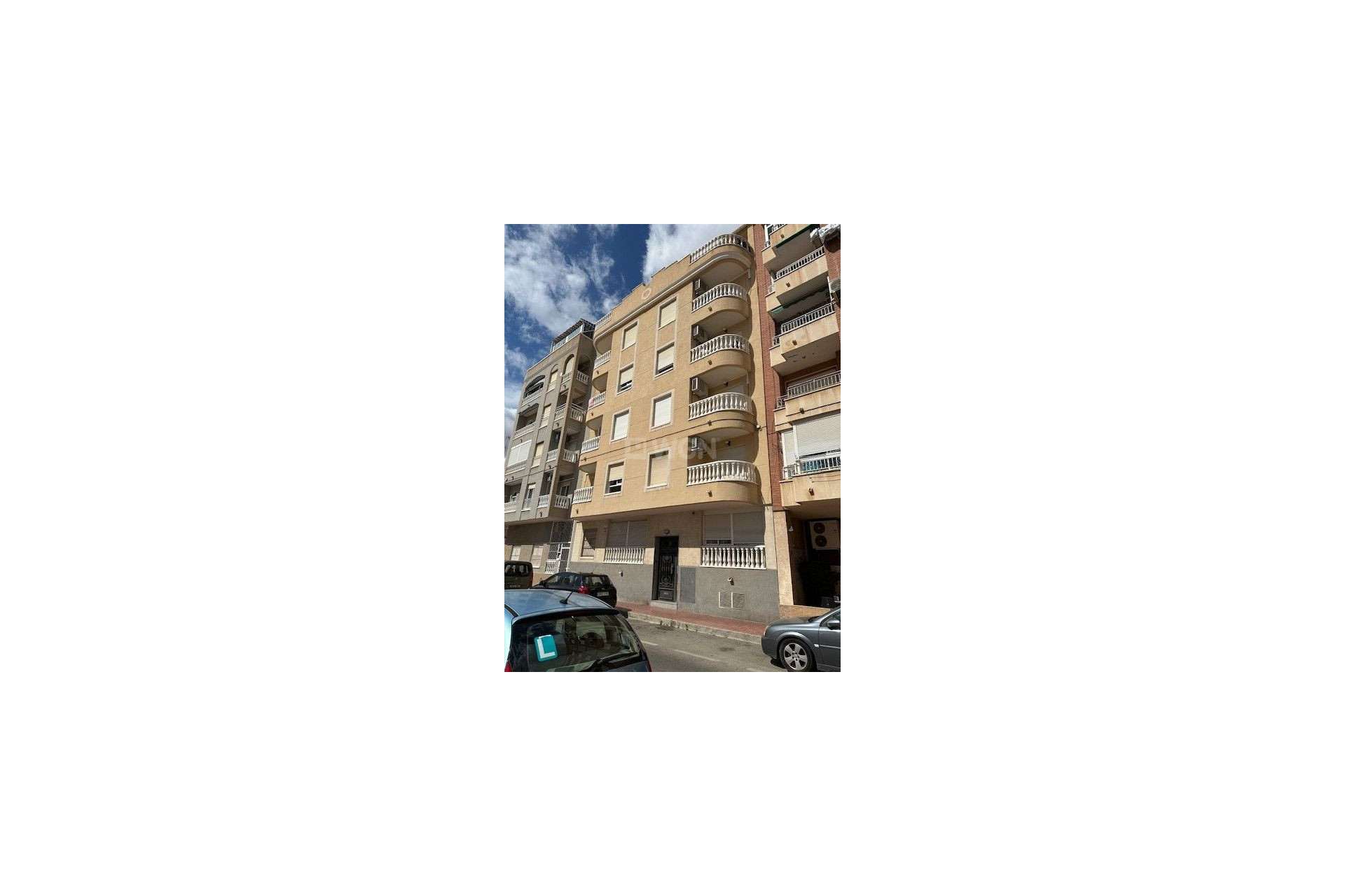 Resale - Apartment / flat - Torrevieja - Costa Blanca