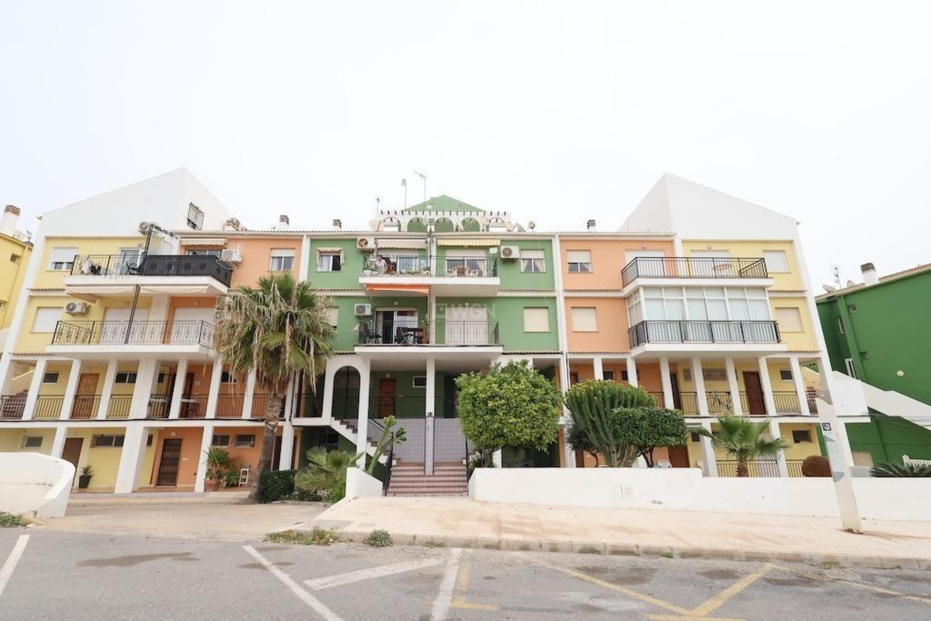 Resale - Apartment / flat - Torrevieja - Costa Blanca