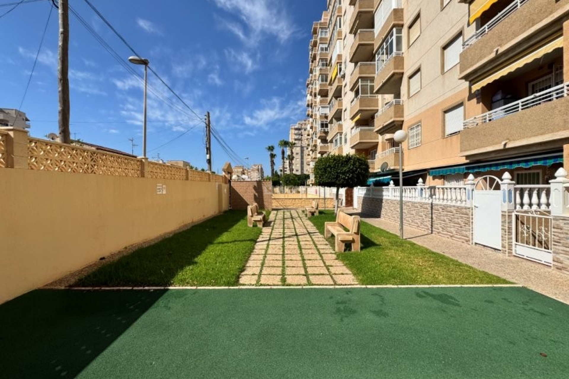 Resale - Apartment / flat - Torrevieja - Costa Blanca