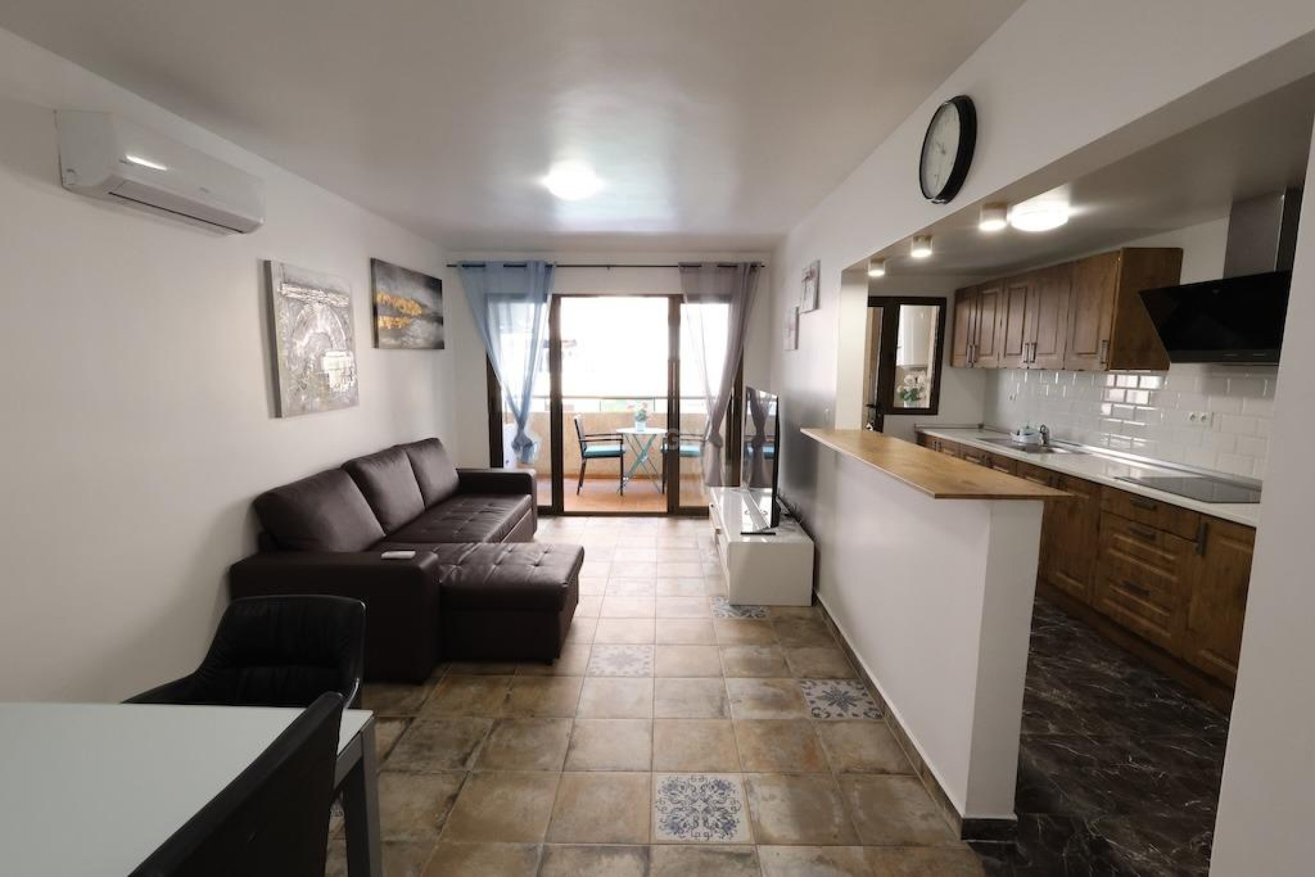 Resale - Apartment / flat - Torrevieja - Costa Blanca
