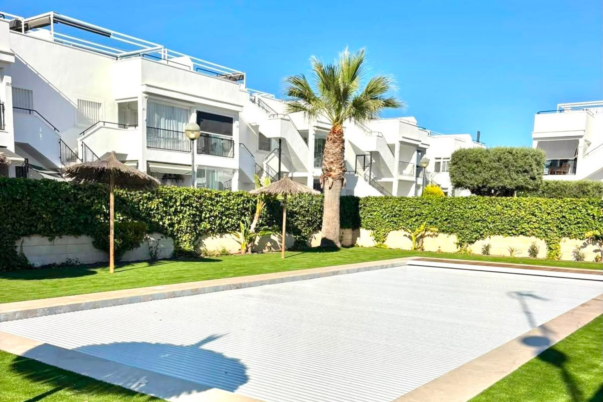 Resale - Apartment / flat - Torrevieja - Costa Blanca