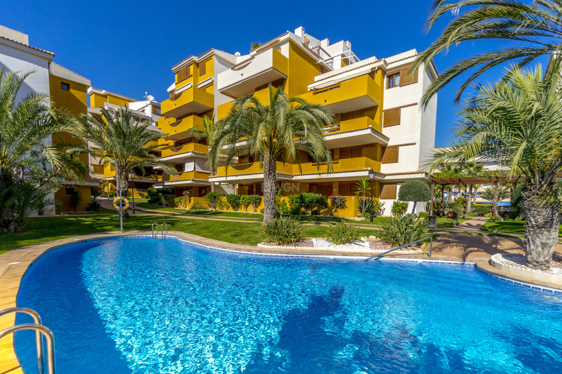 Resale - Apartment / flat - Torrevieja - Costa Blanca