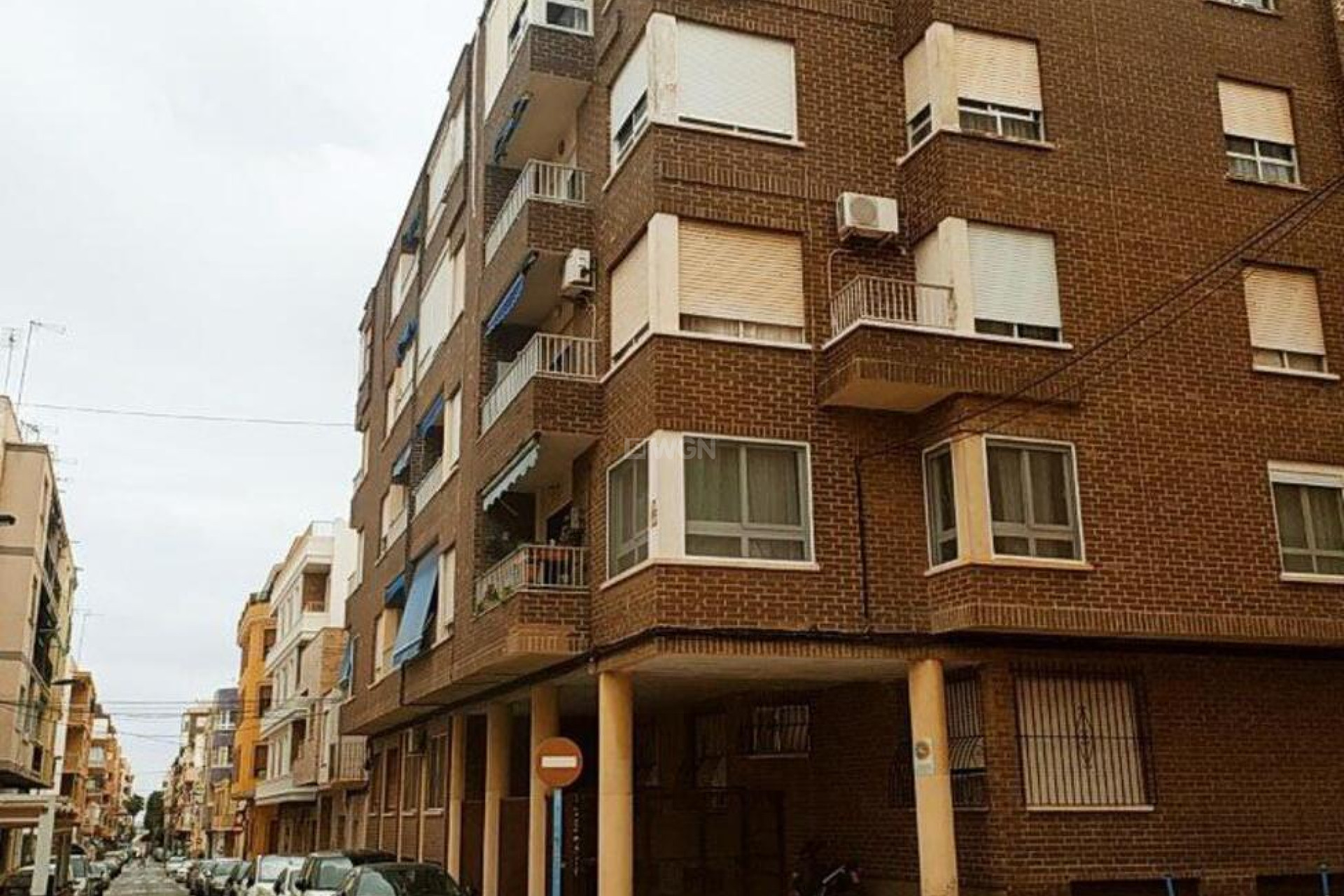 Resale - Apartment / flat - Torrevieja - DOWNTOWN