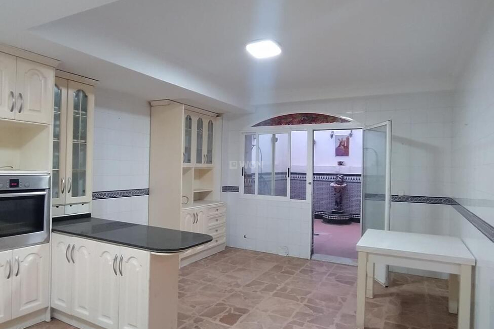 Resale - Apartment / flat - Torrevieja - DOWNTOWN