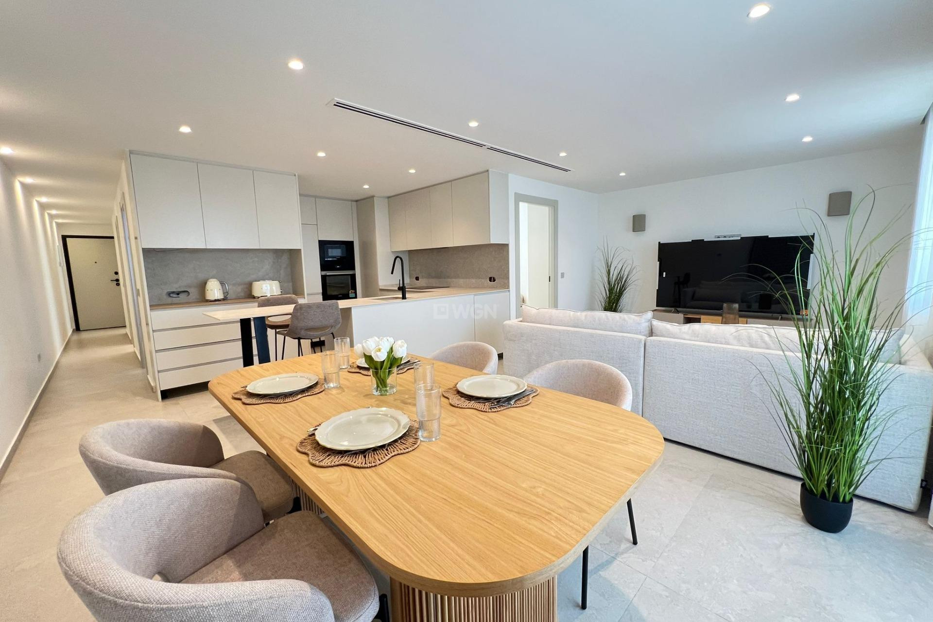 Resale - Apartment / flat - Torrevieja - El Acequión - Los Náufragos